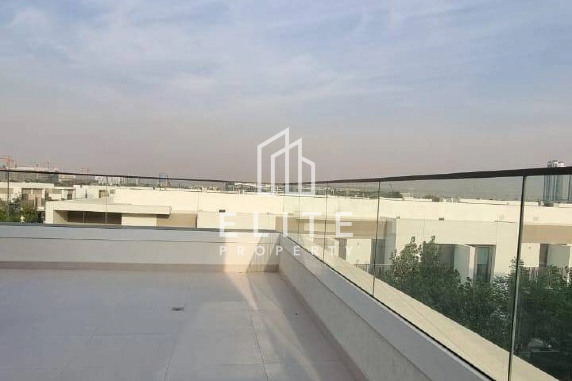 FAIRMONT RESIDENCES