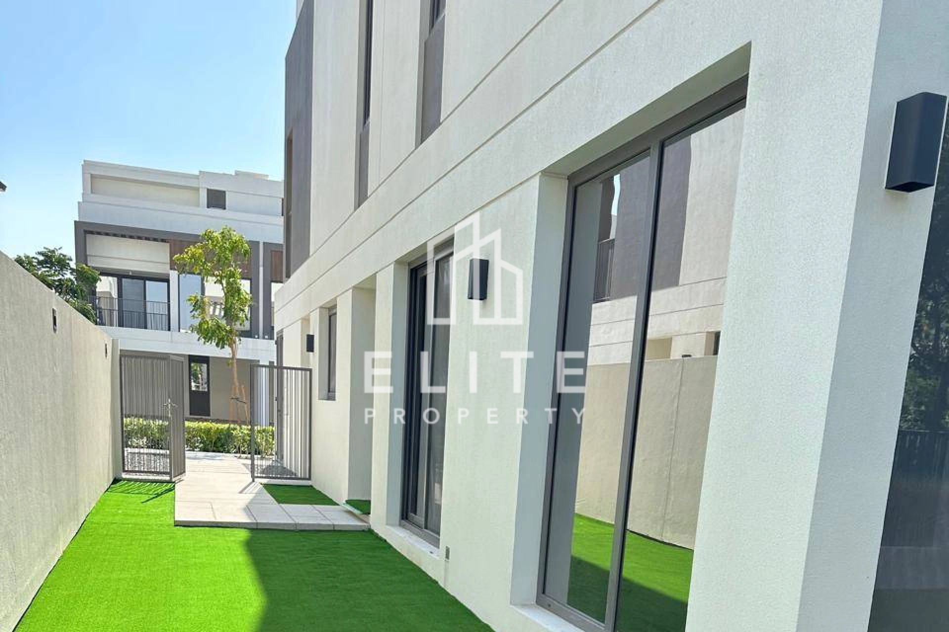 Landscaped | Single Row | Ready To Move In