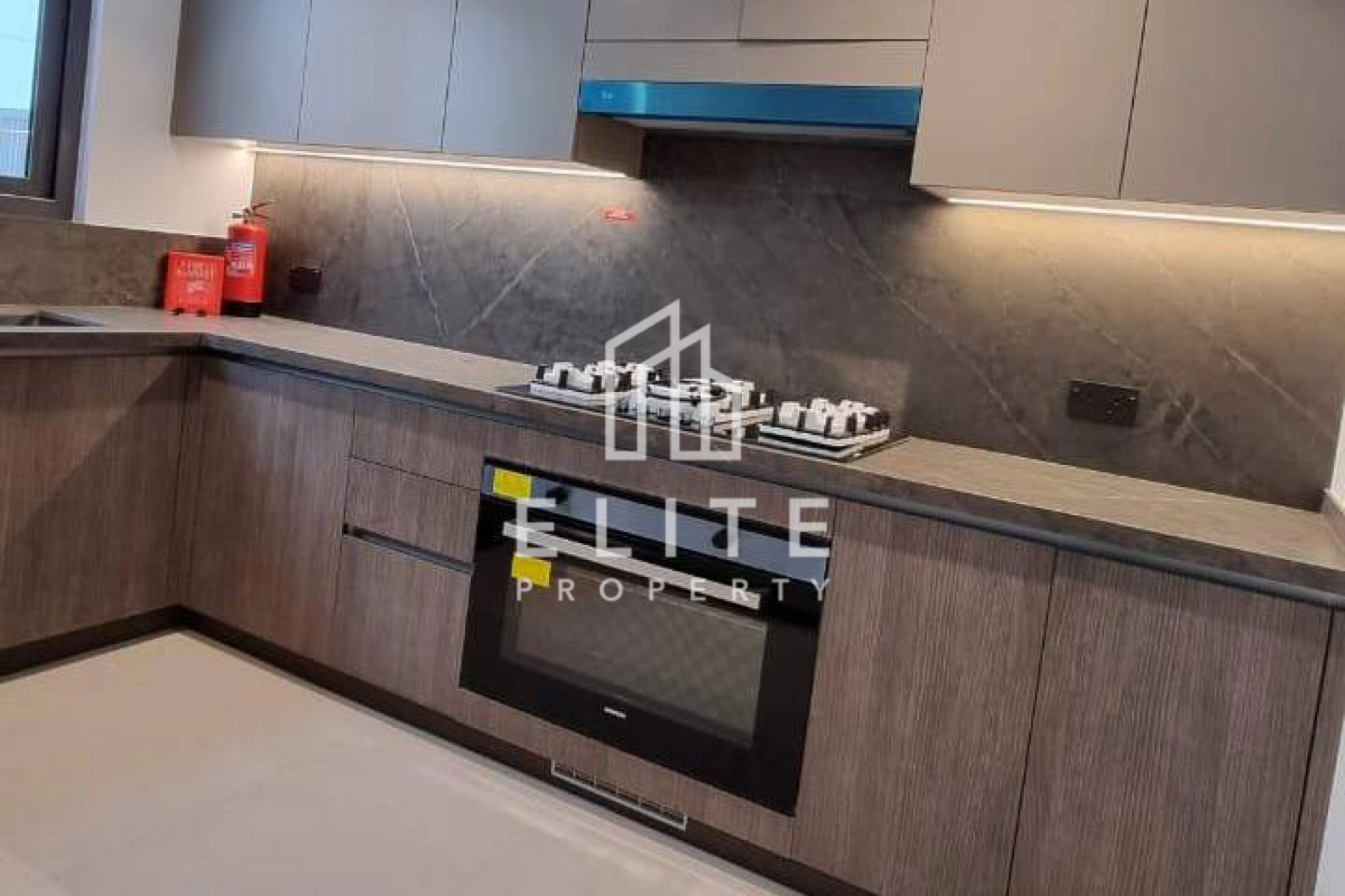 FAIRMONT RESIDENCES