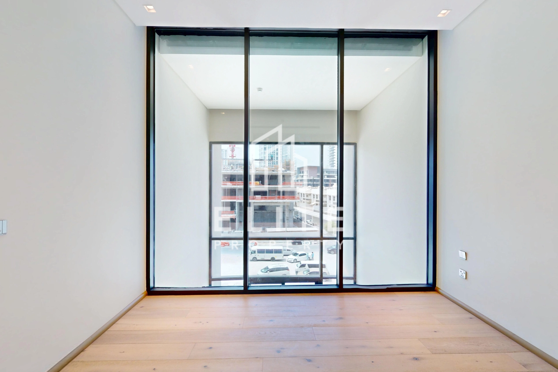 FAIRMONT RESIDENCES