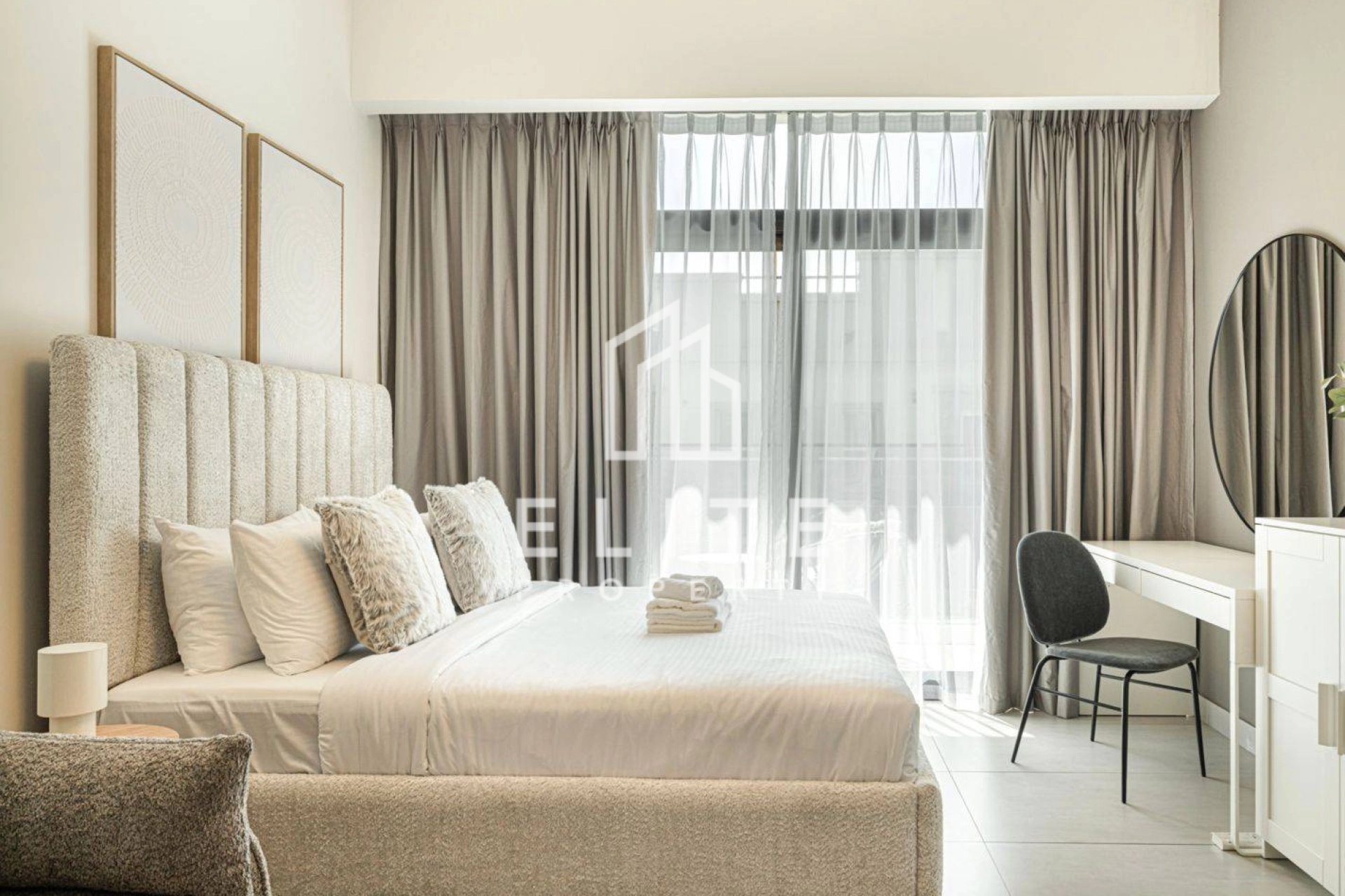 FAIRMONT RESIDENCES