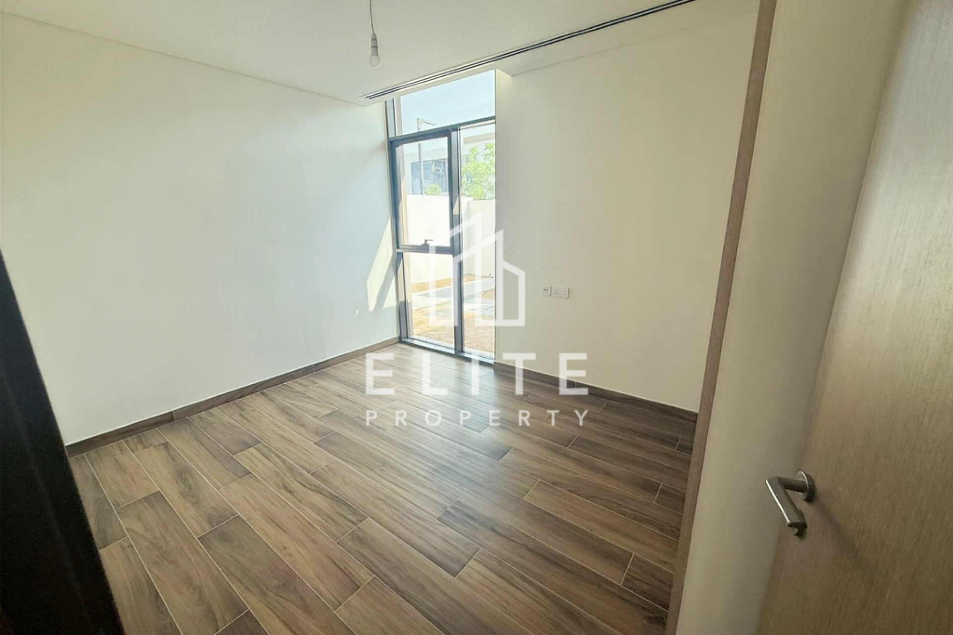 FAIRMONT RESIDENCES
