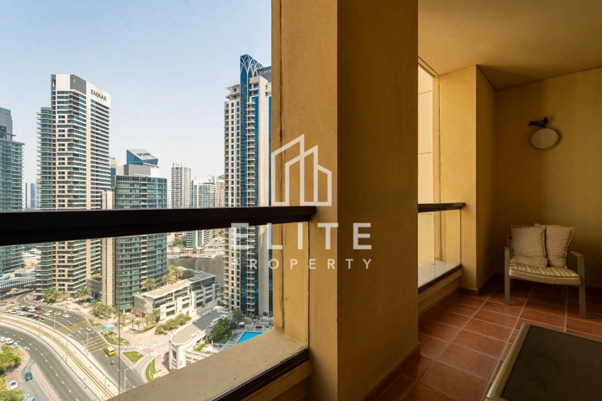 FAIRMONT RESIDENCES