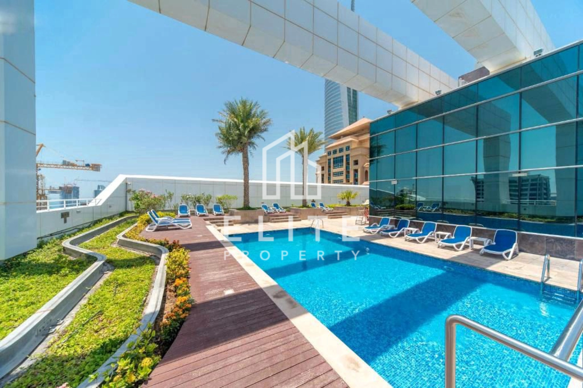 FAIRMONT RESIDENCES