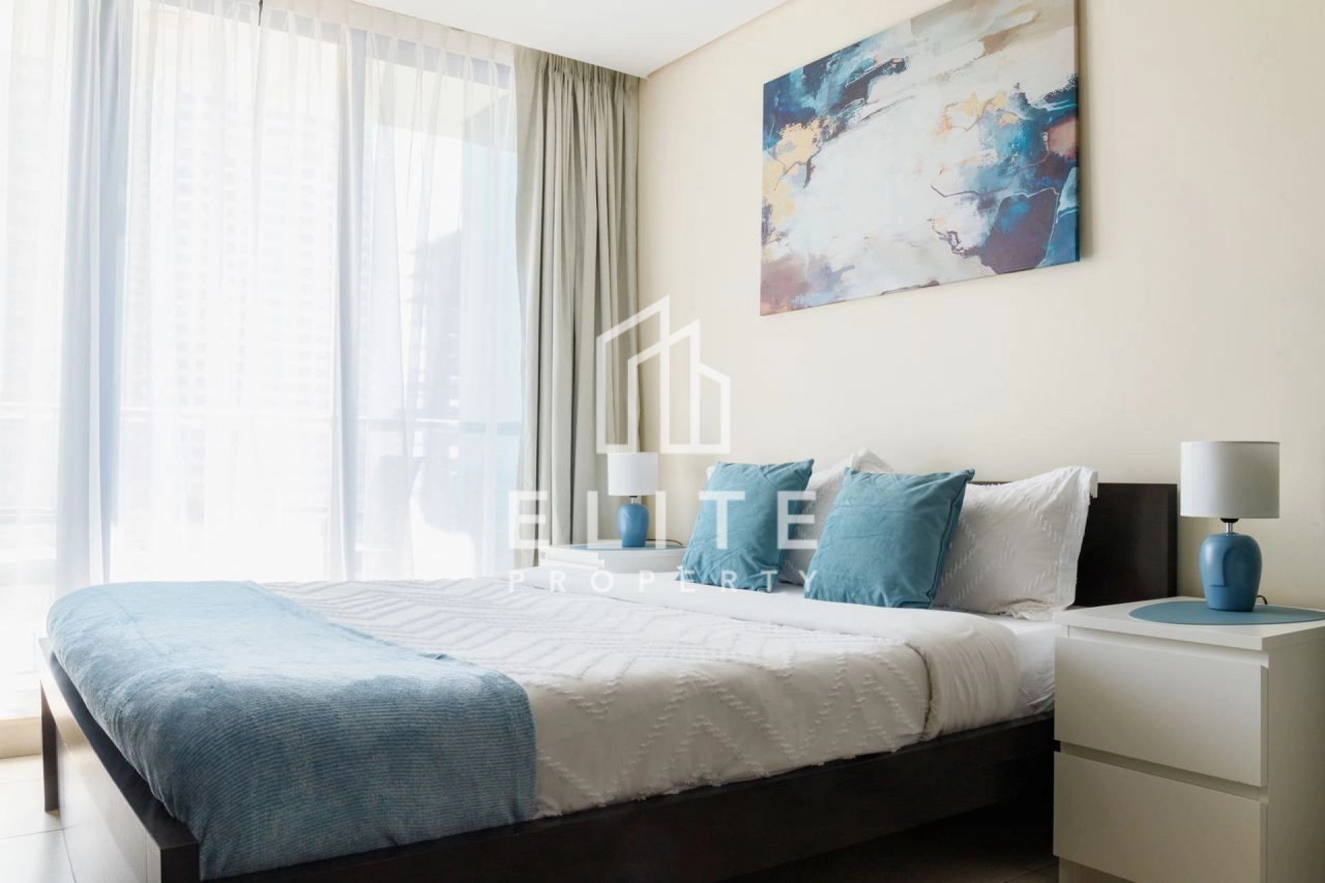 FAIRMONT RESIDENCES