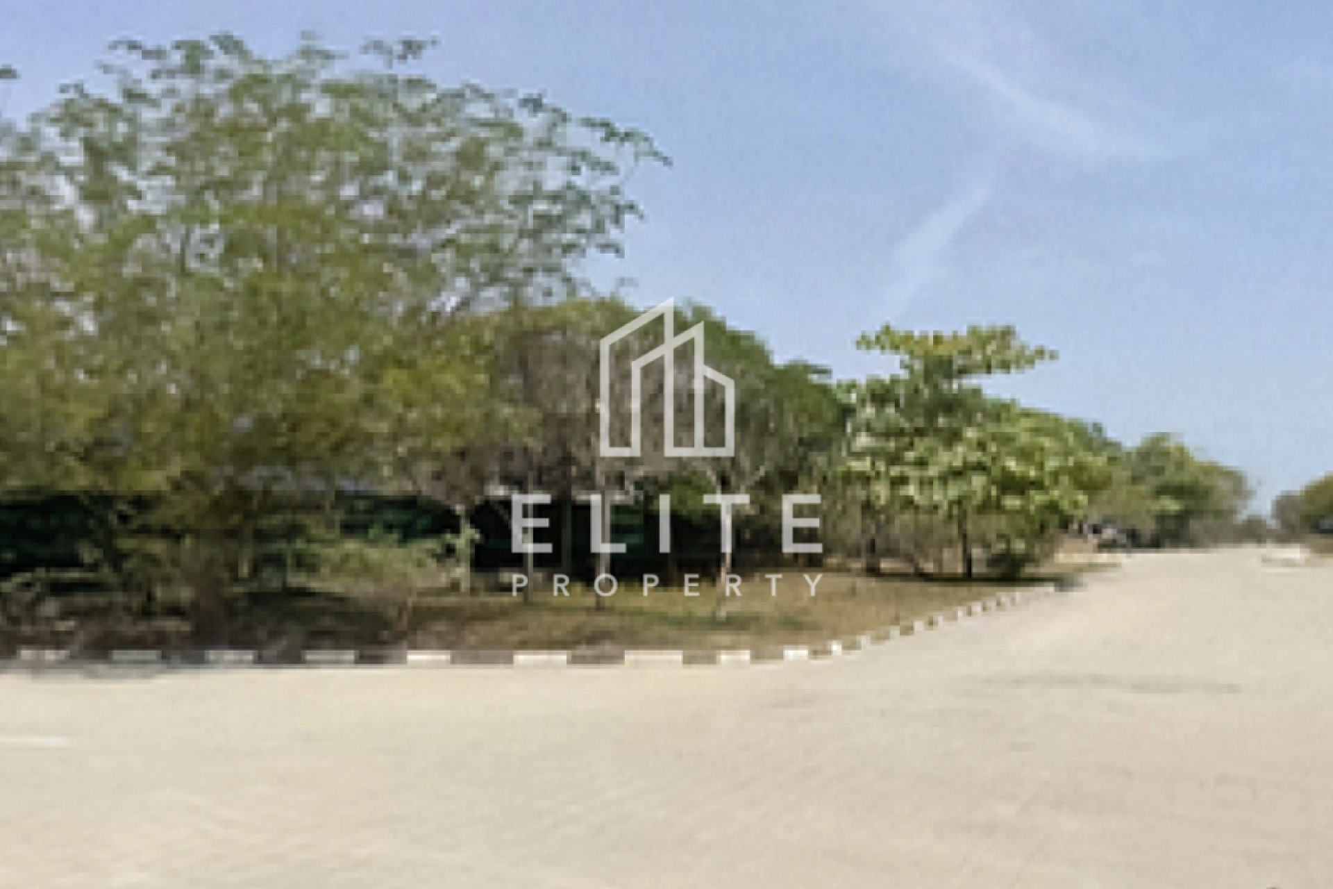 FAIRMONT RESIDENCES