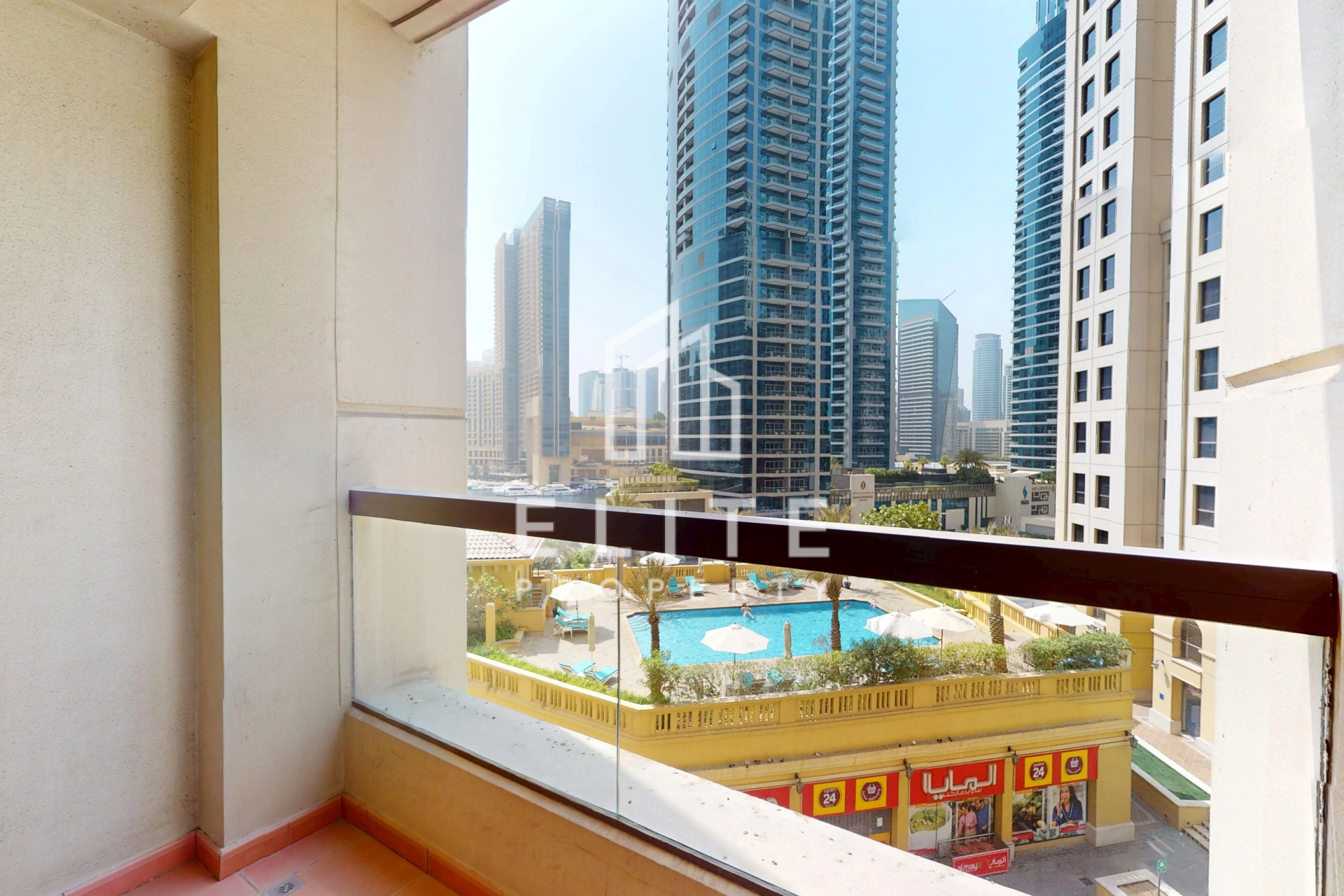 FAIRMONT RESIDENCES