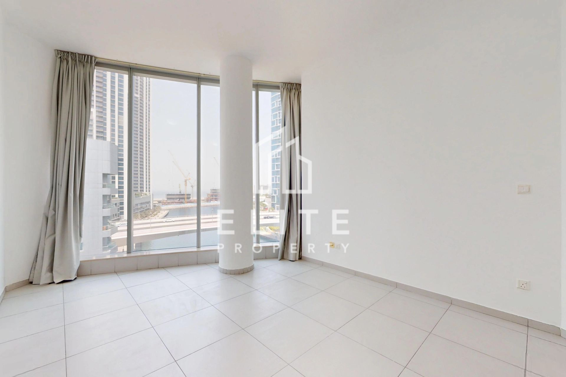 FAIRMONT RESIDENCES