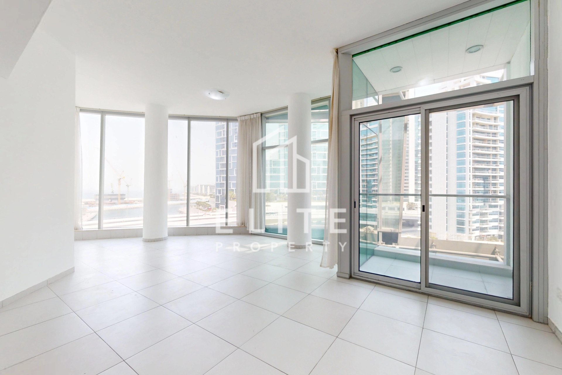 FAIRMONT RESIDENCES