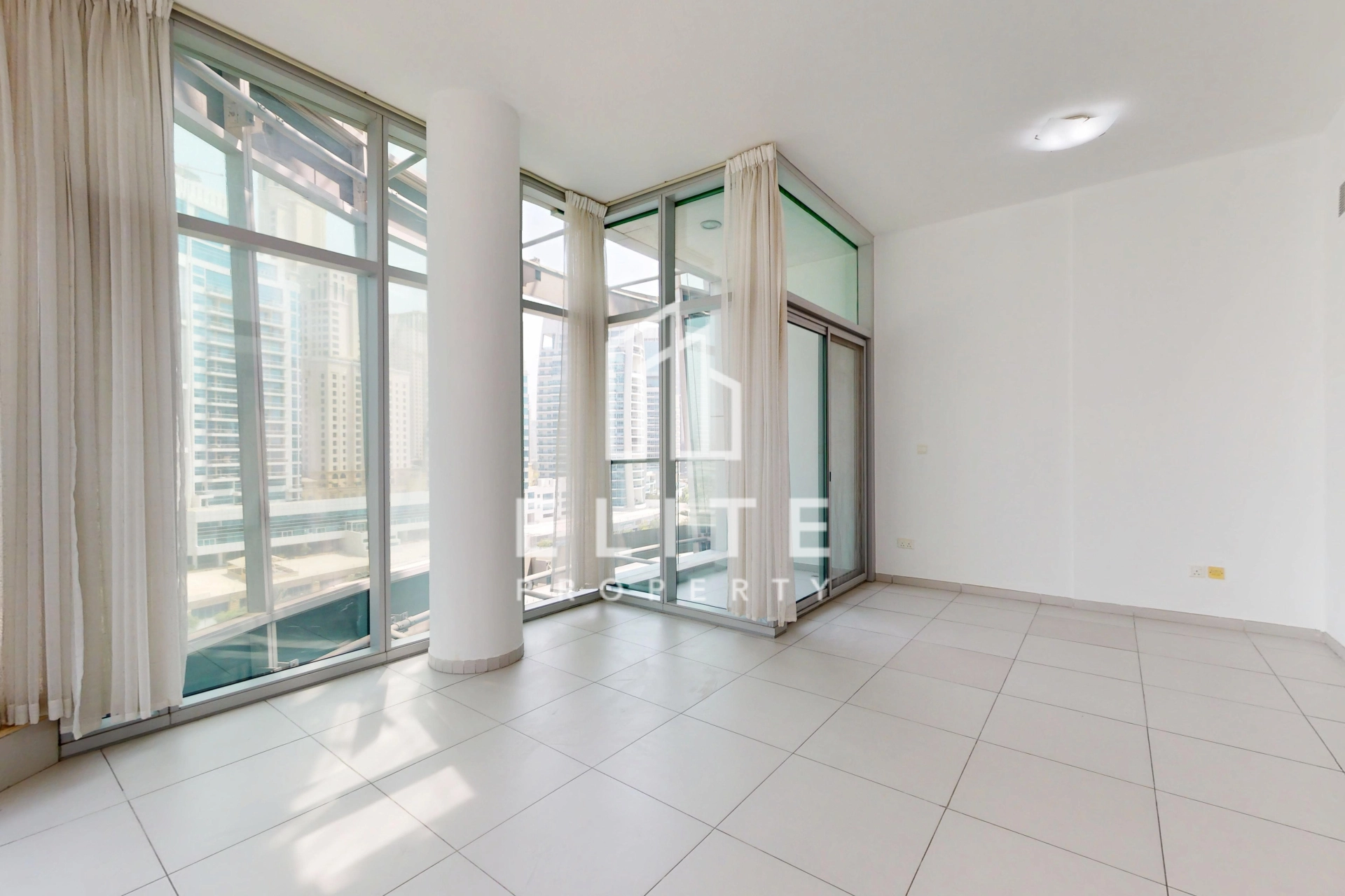 FAIRMONT RESIDENCES