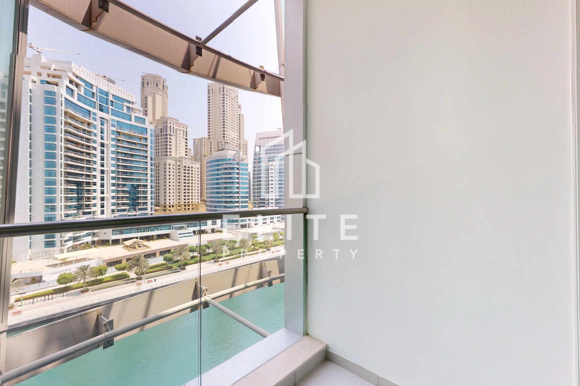 FAIRMONT RESIDENCES
