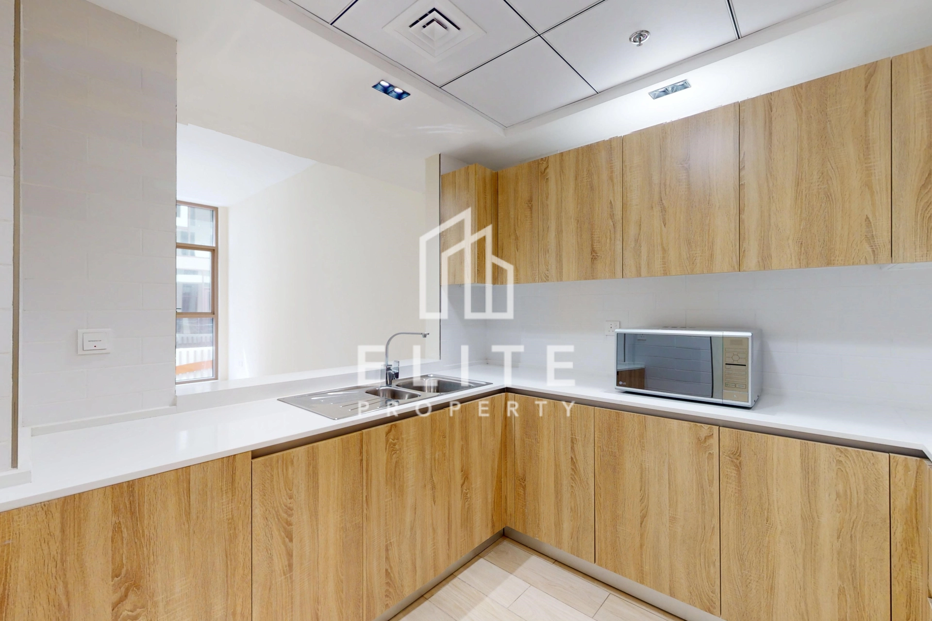 FAIRMONT RESIDENCES