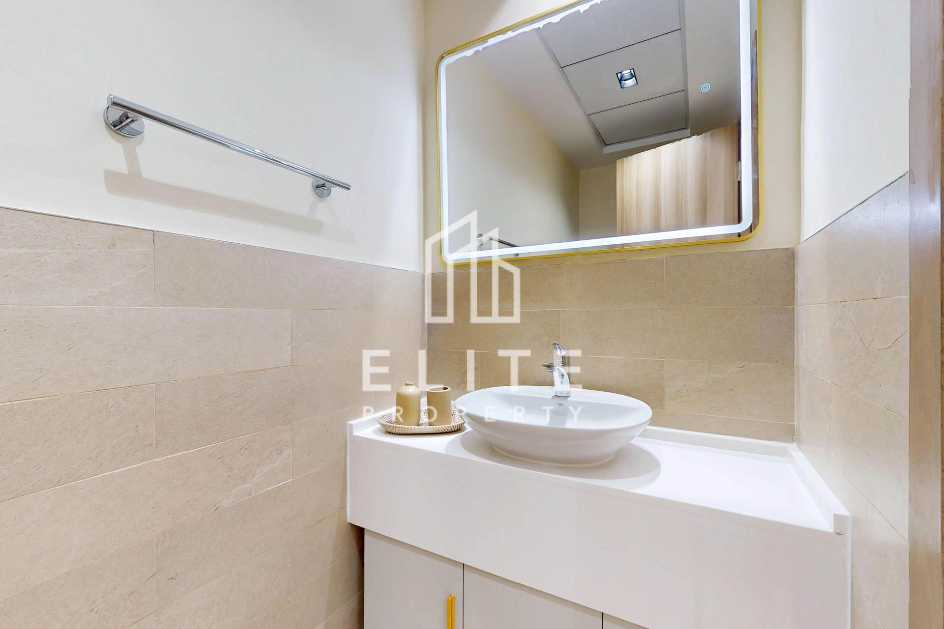 FAIRMONT RESIDENCES