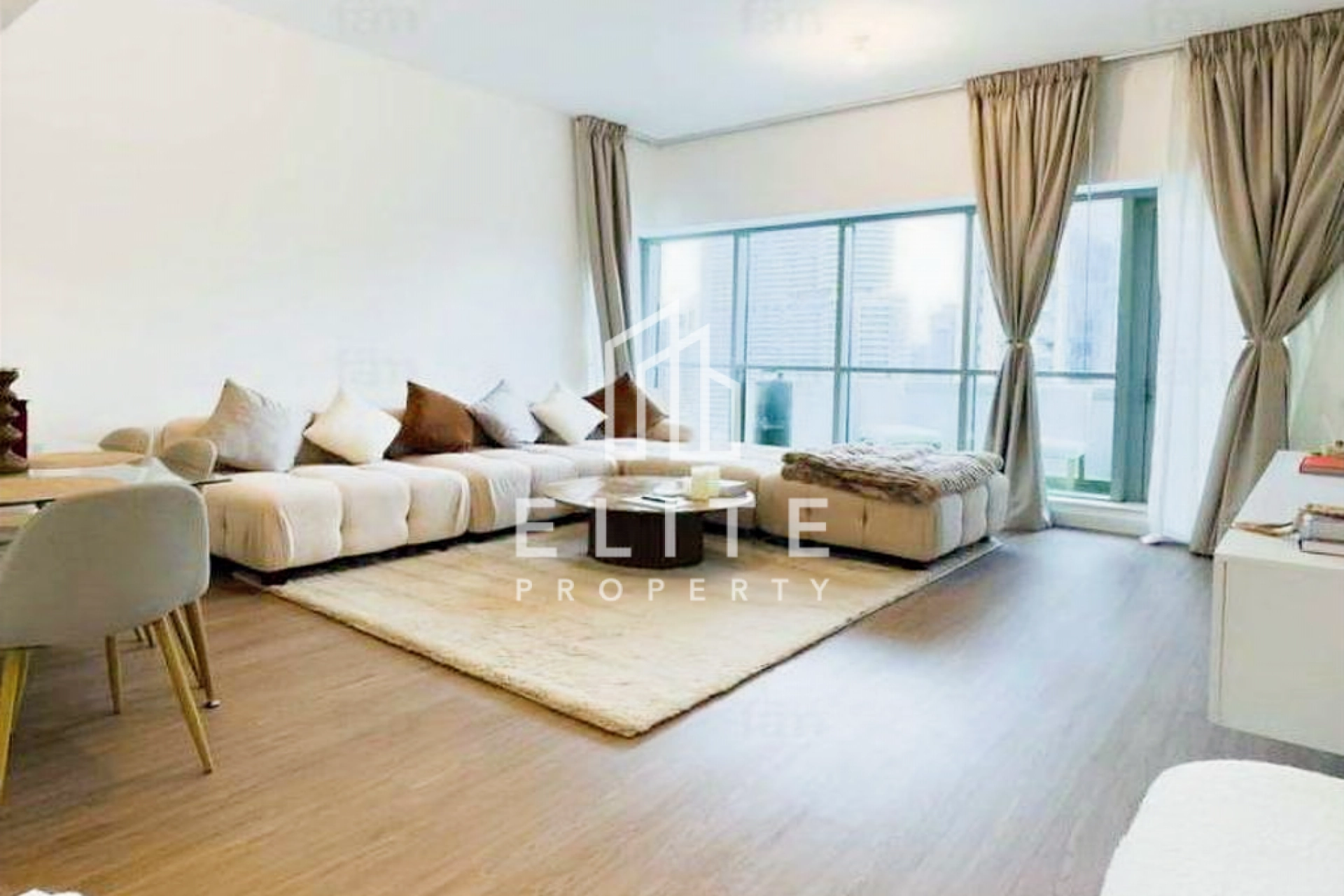 FAIRMONT RESIDENCES
