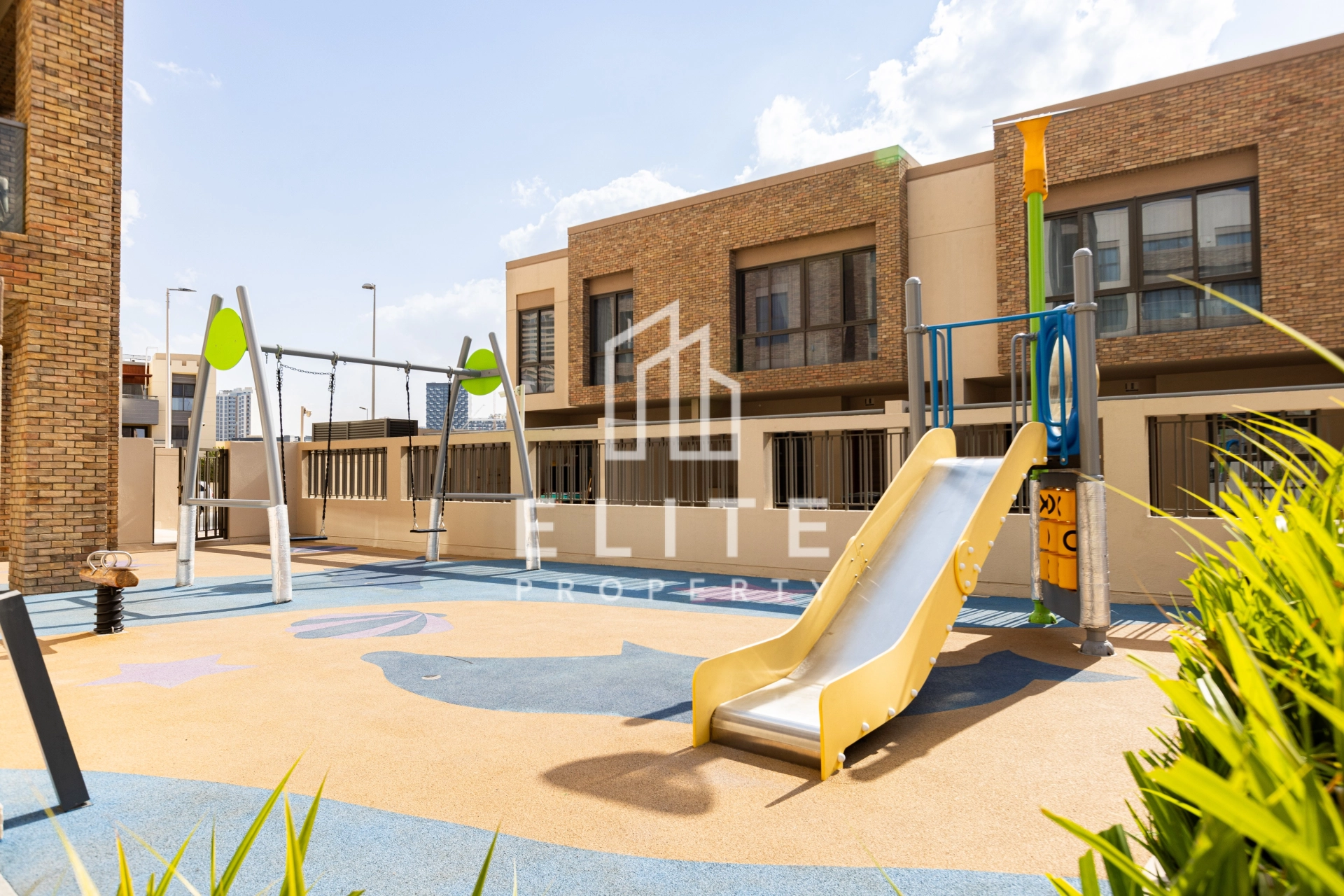 FAIRMONT RESIDENCES