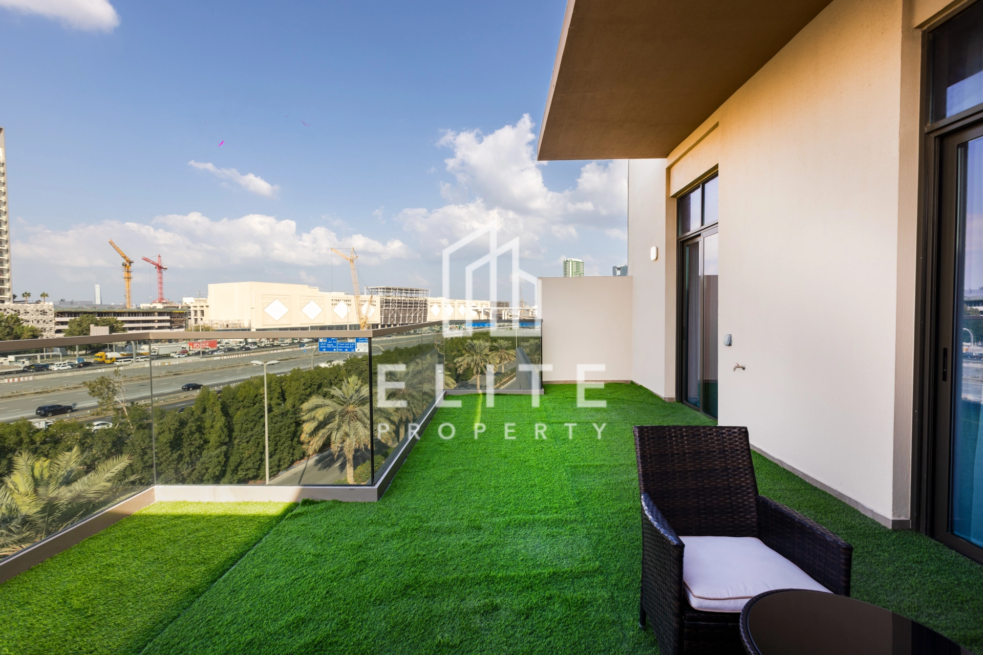 FAIRMONT RESIDENCES