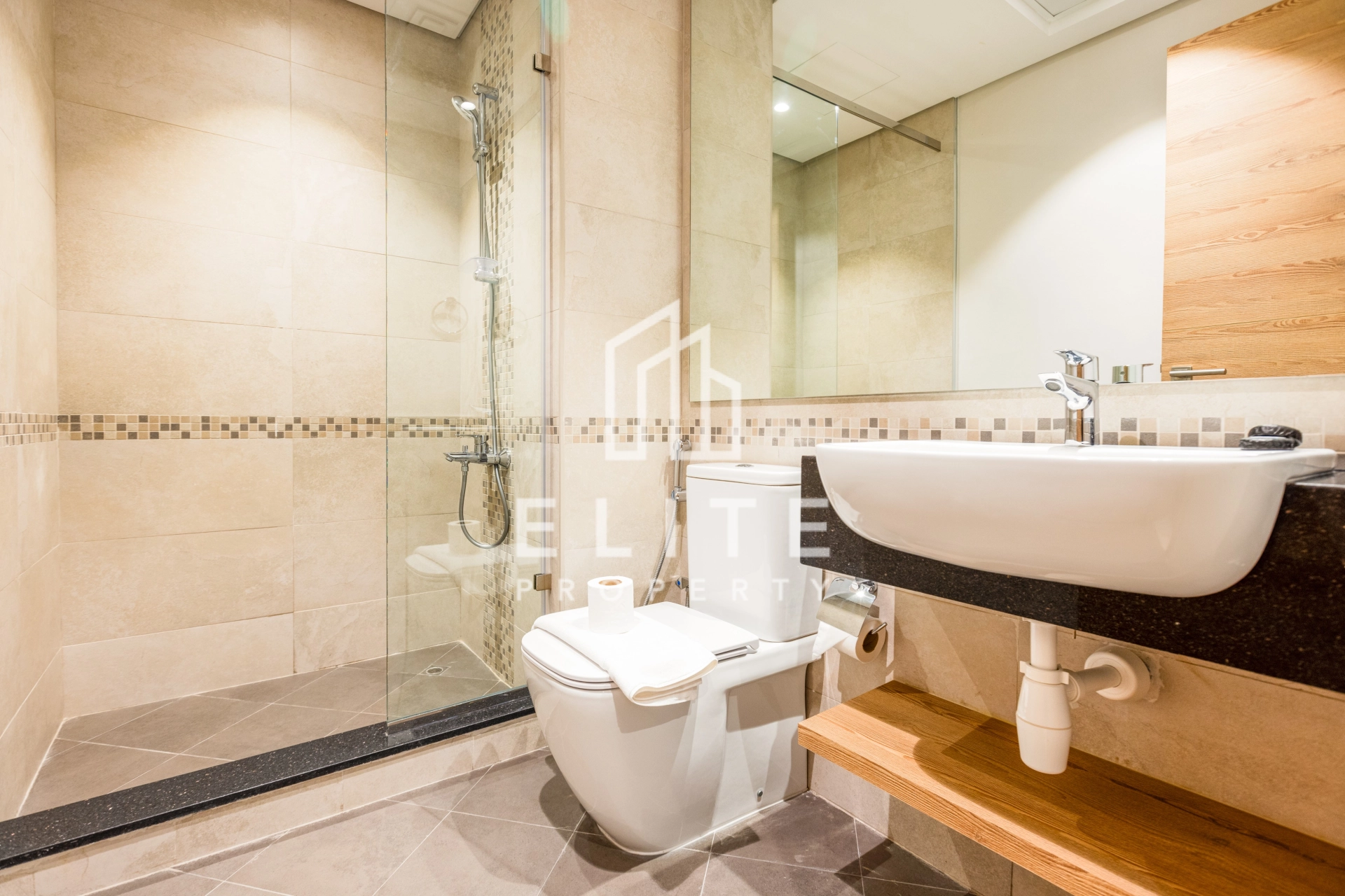 FAIRMONT RESIDENCES