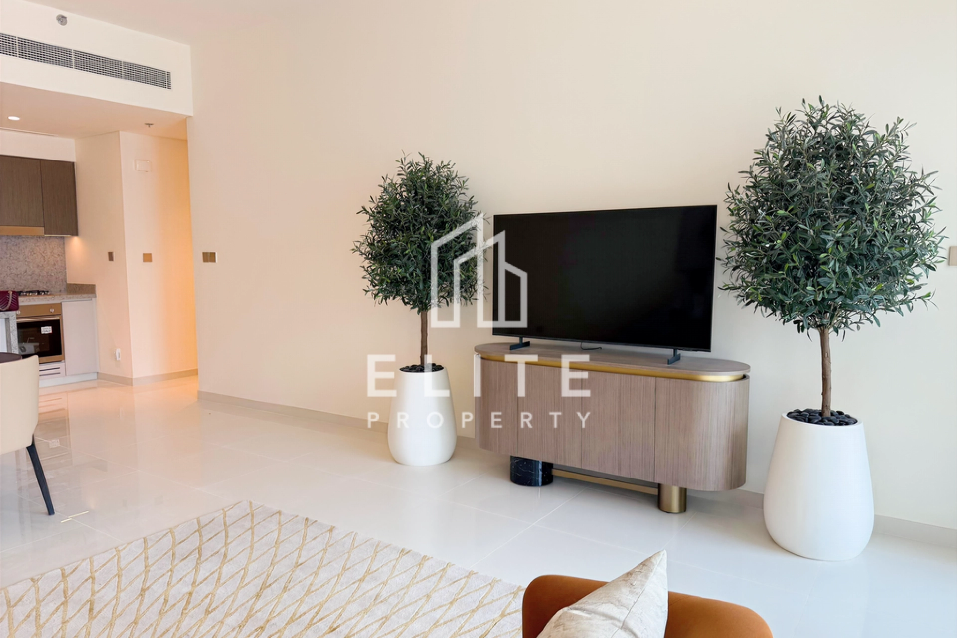 FAIRMONT RESIDENCES