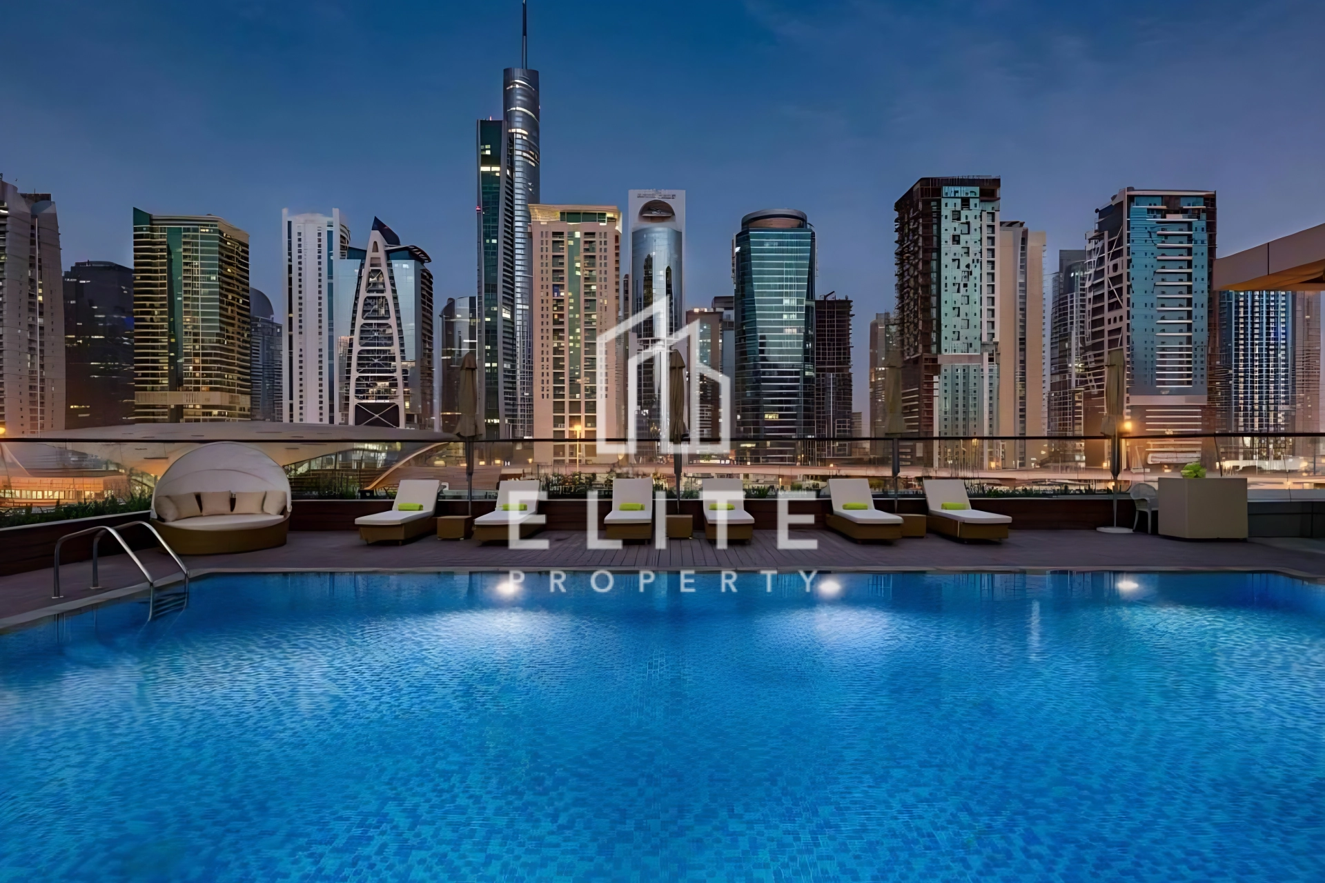 FAIRMONT RESIDENCES