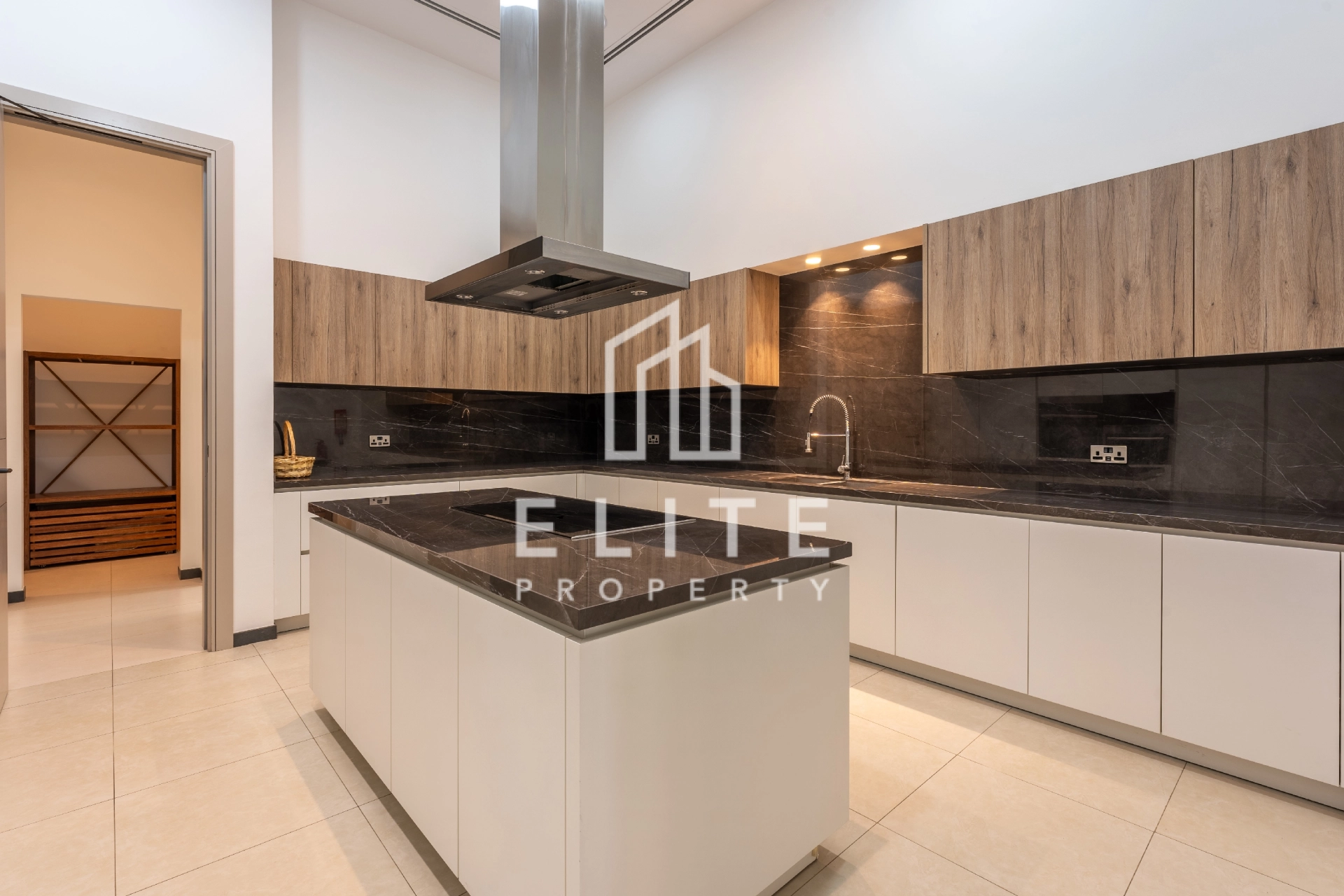 FAIRMONT RESIDENCES