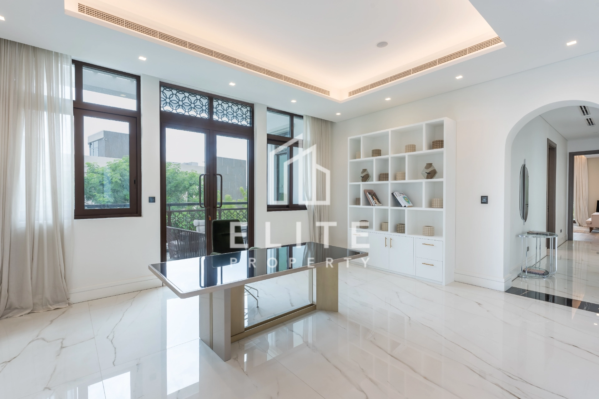 FAIRMONT RESIDENCES