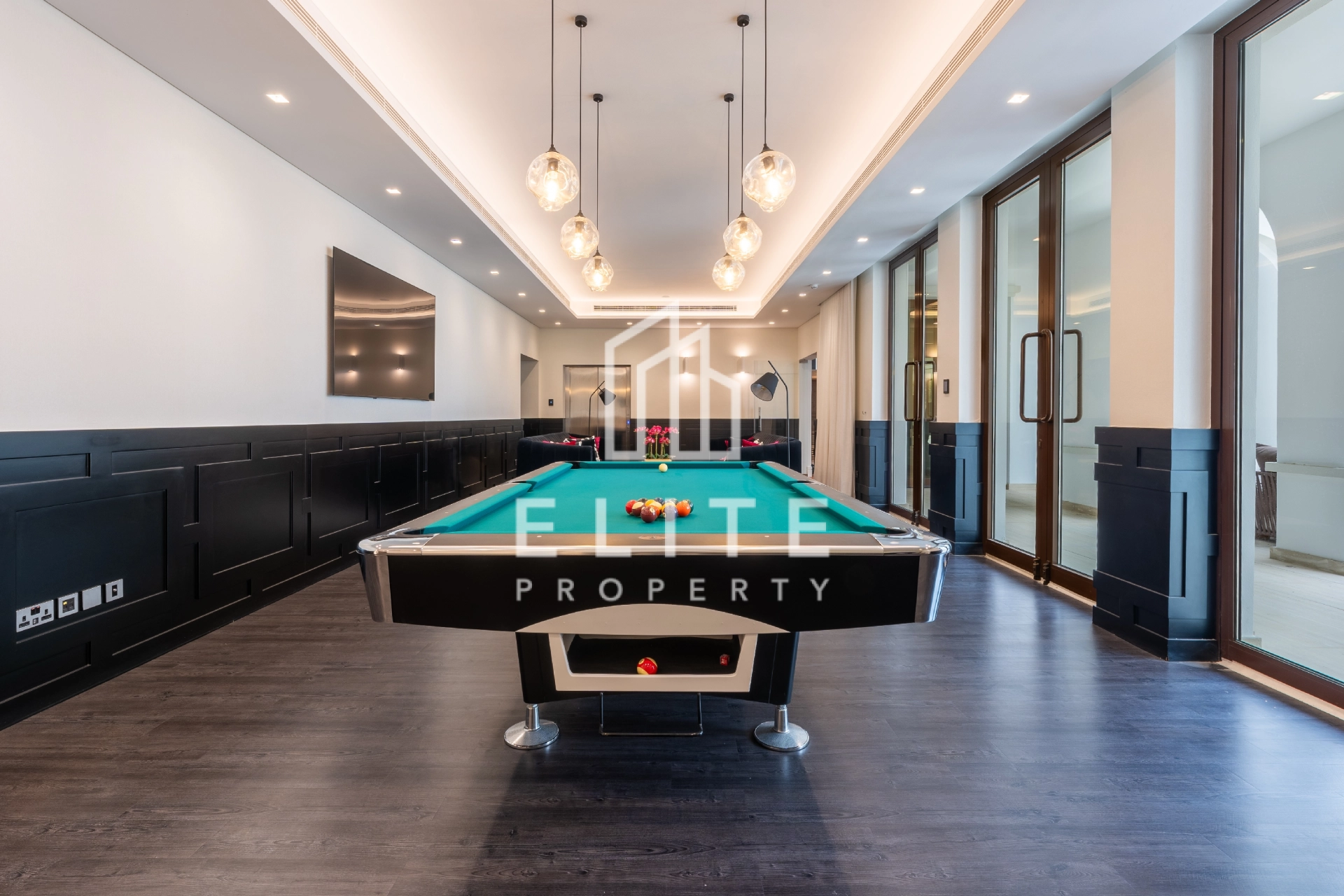 FAIRMONT RESIDENCES