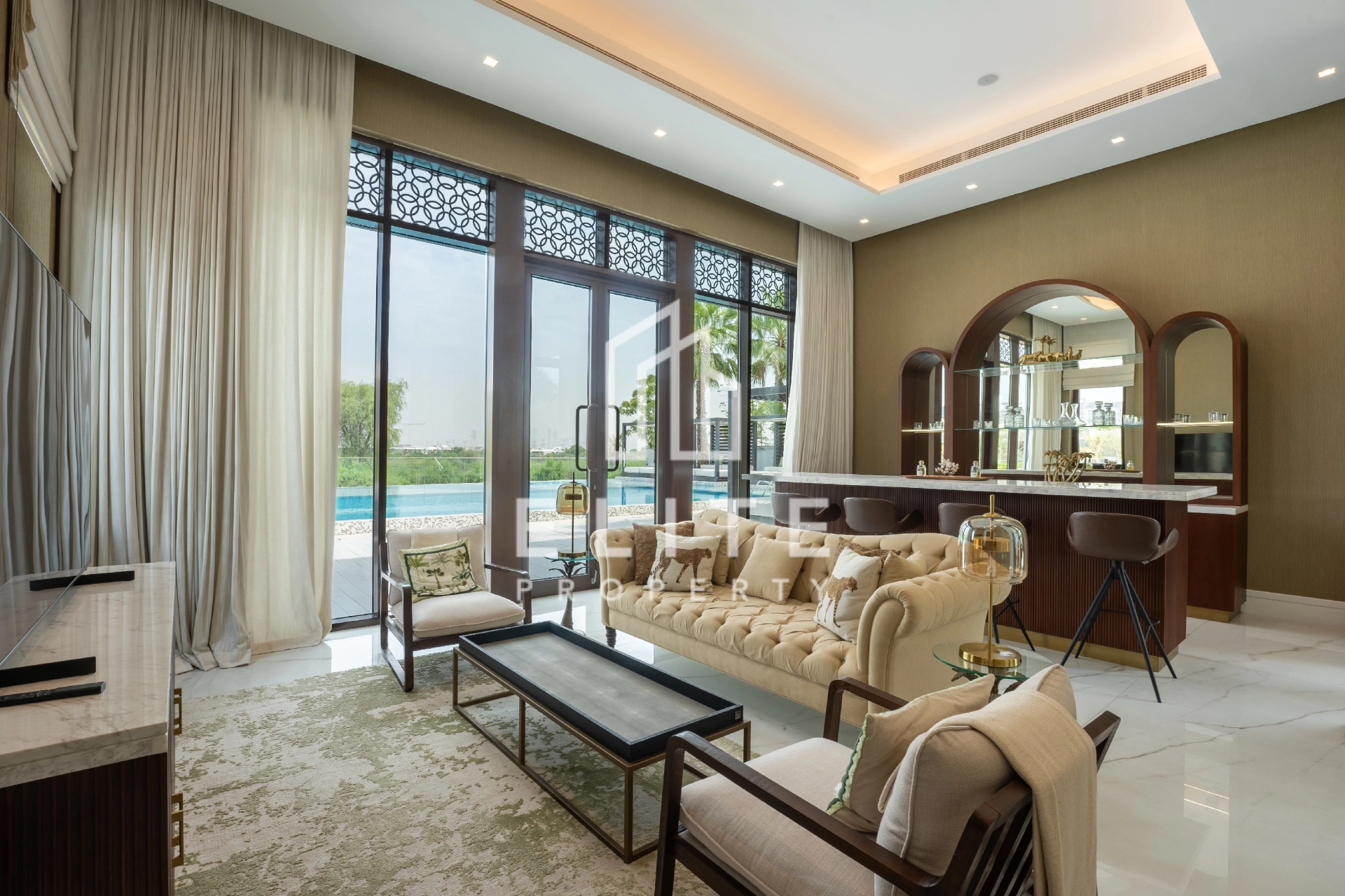 FAIRMONT RESIDENCES