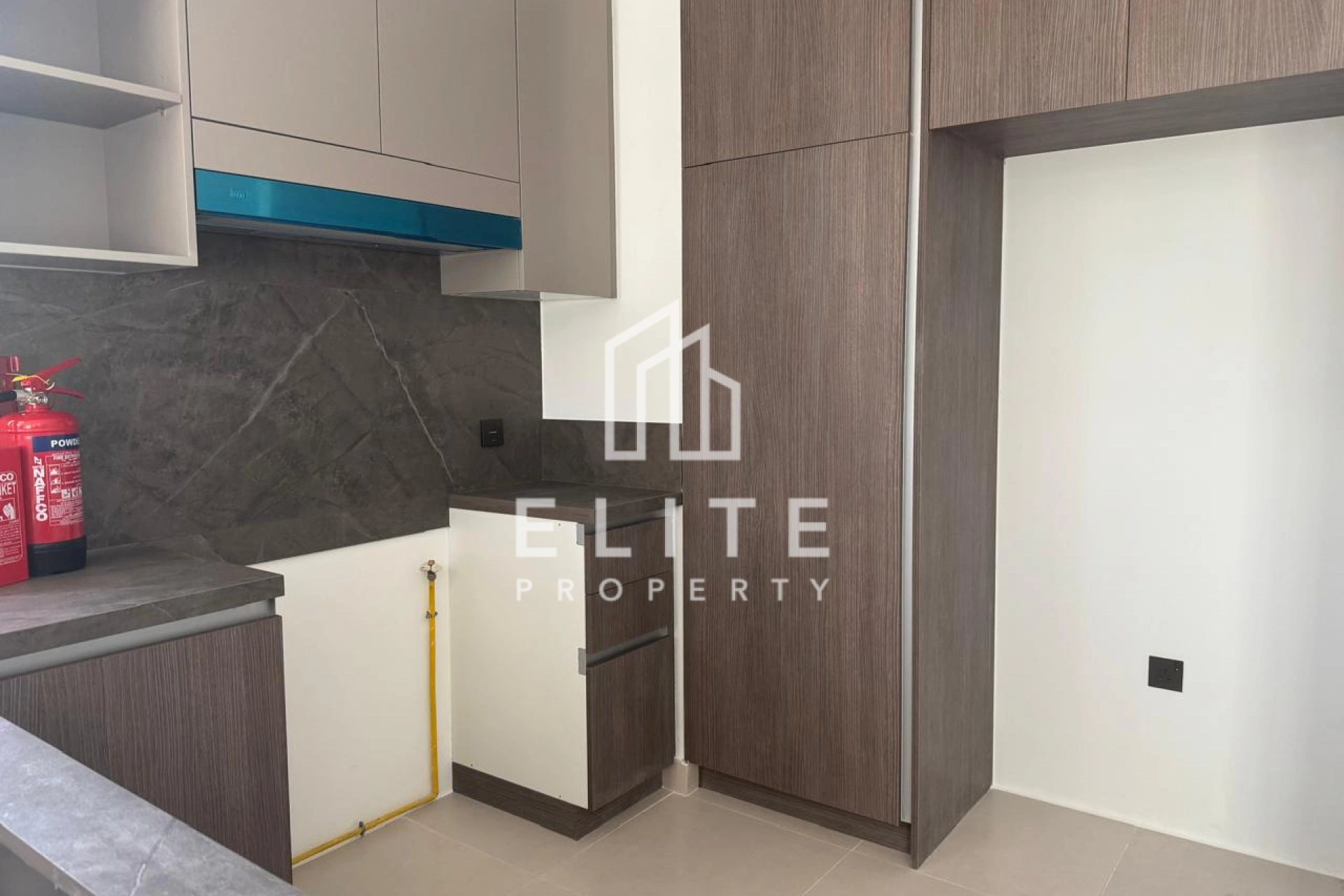 FAIRMONT RESIDENCES