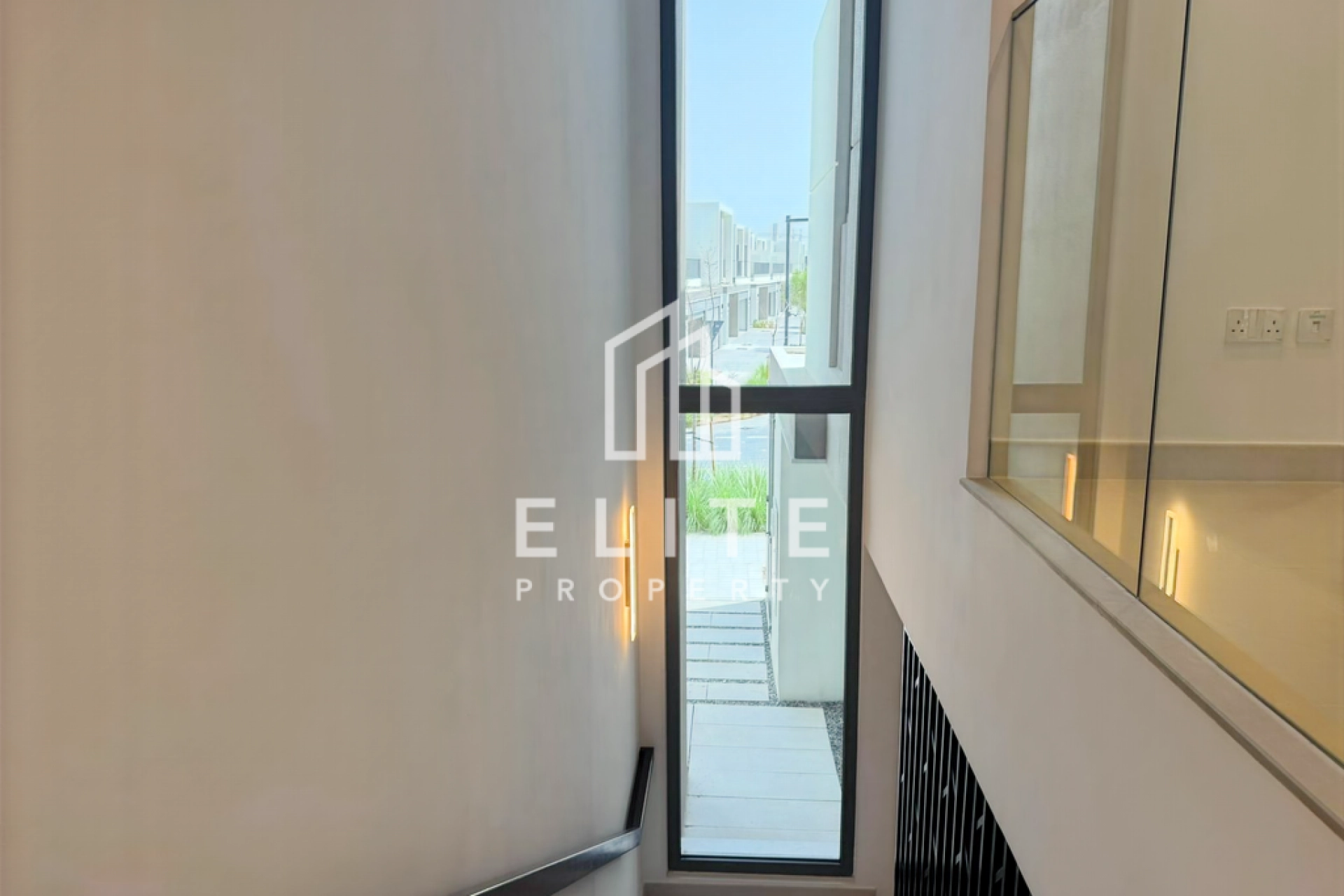 FAIRMONT RESIDENCES