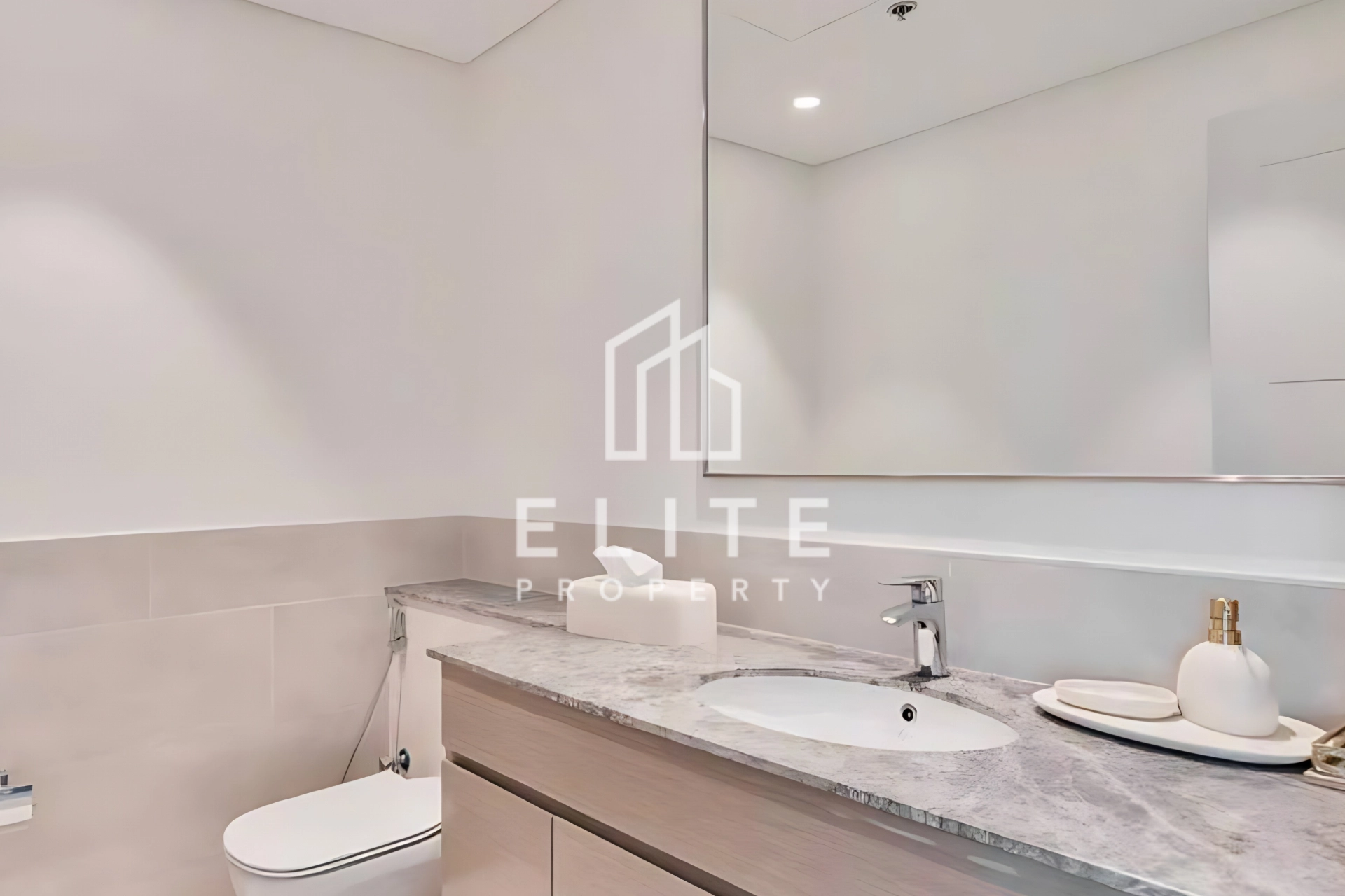 FAIRMONT RESIDENCES