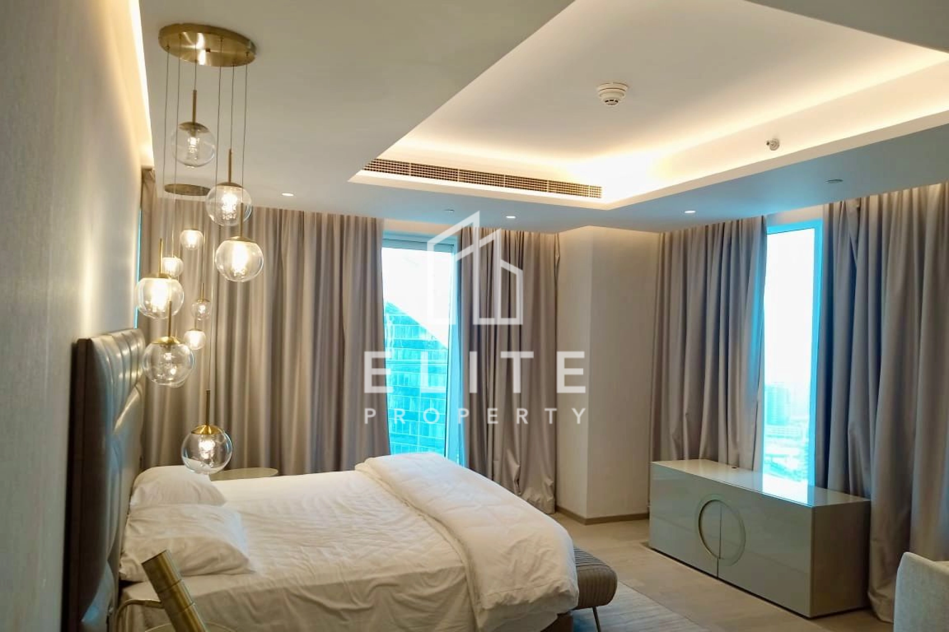 FAIRMONT RESIDENCES