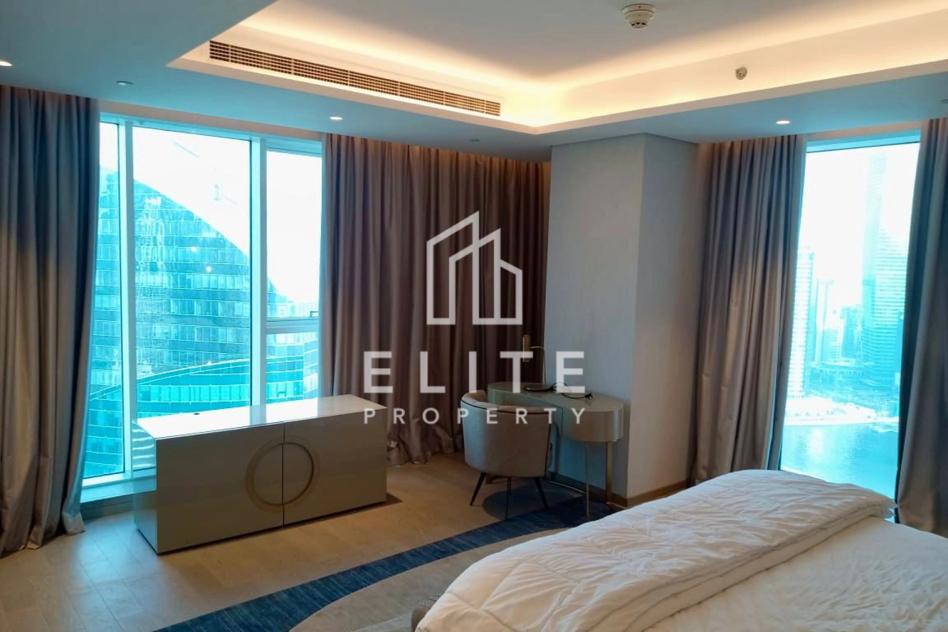 FAIRMONT RESIDENCES