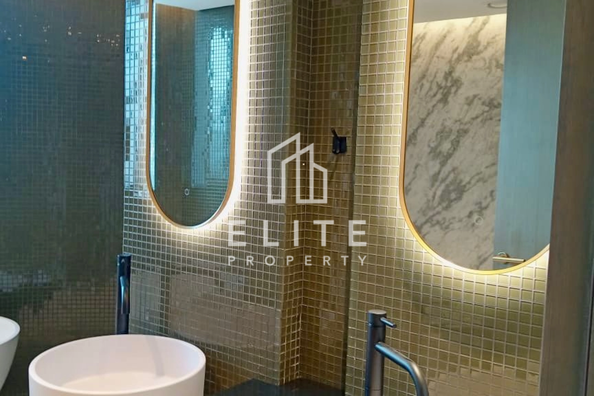 FAIRMONT RESIDENCES