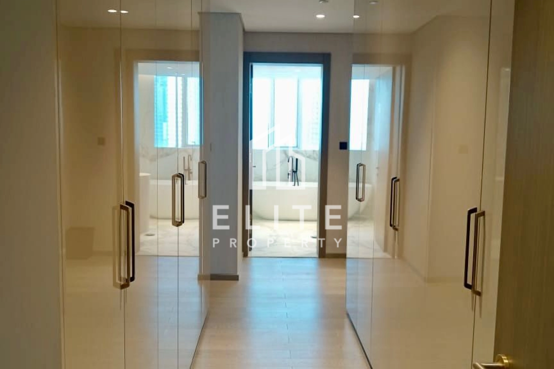 FAIRMONT RESIDENCES