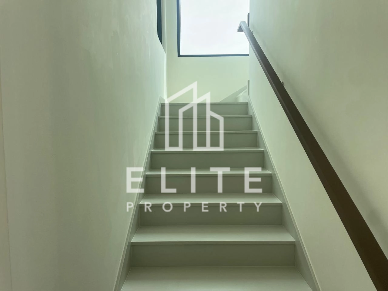 FAIRMONT RESIDENCES
