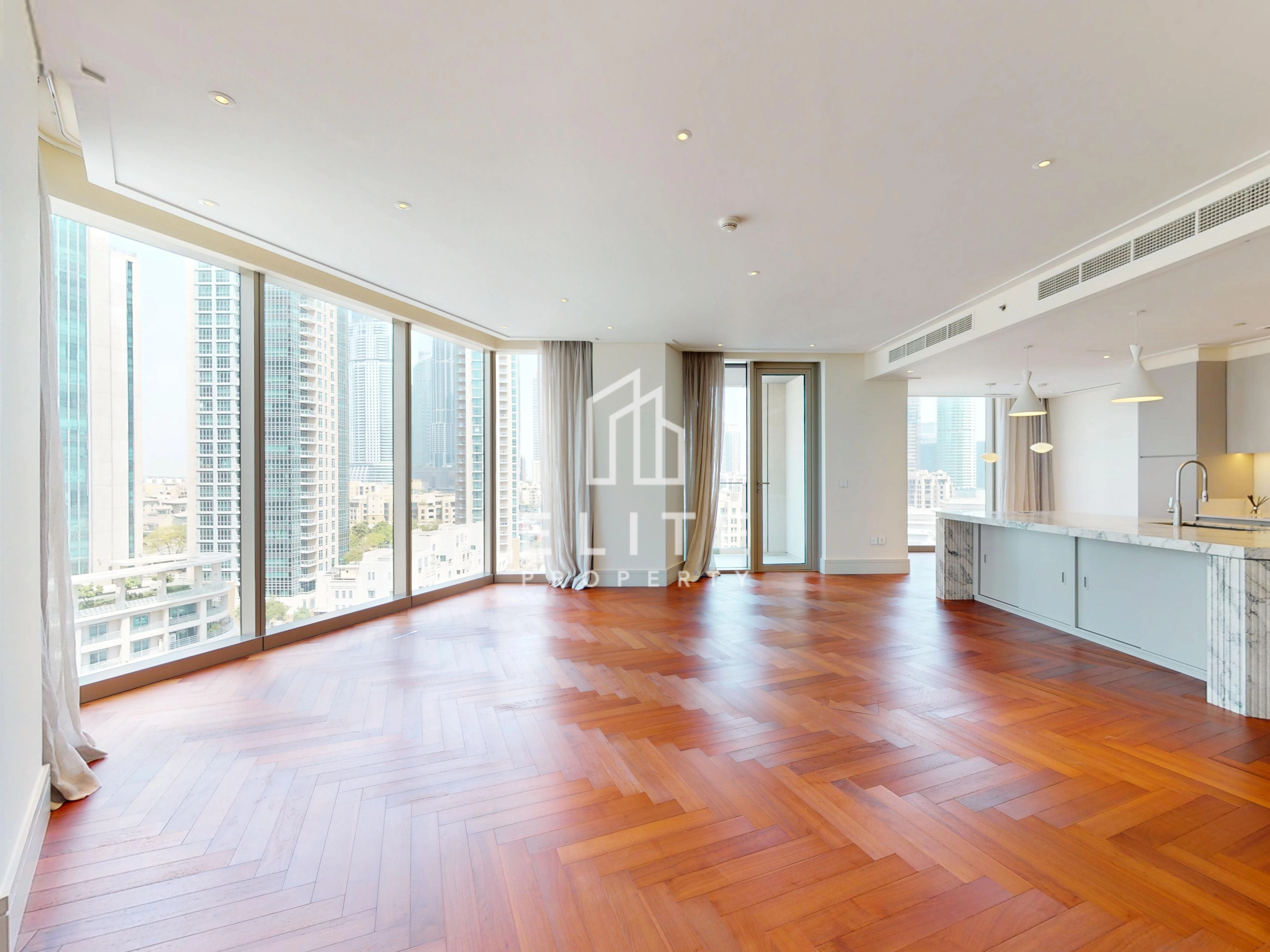FAIRMONT RESIDENCES
