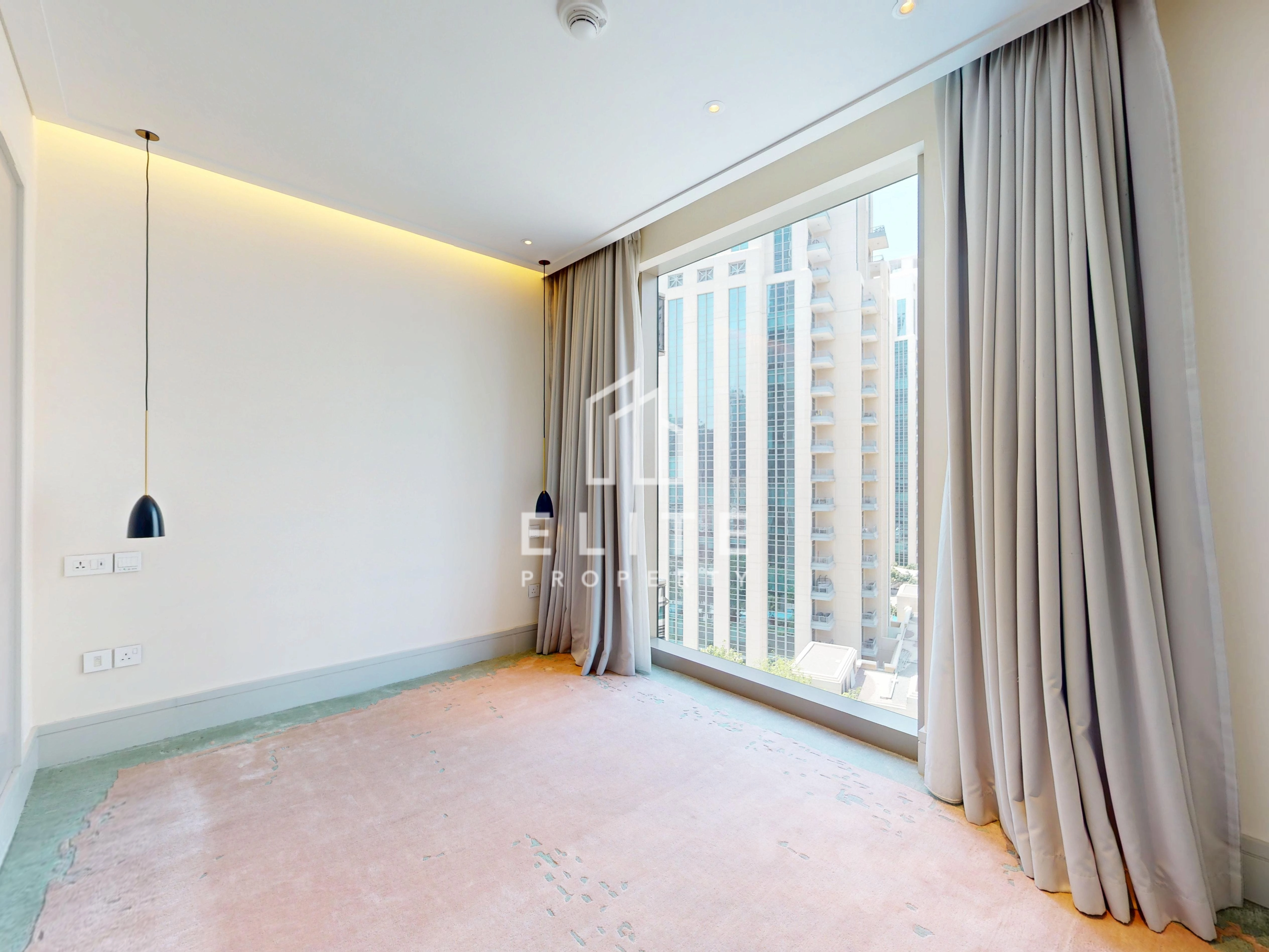 FAIRMONT RESIDENCES