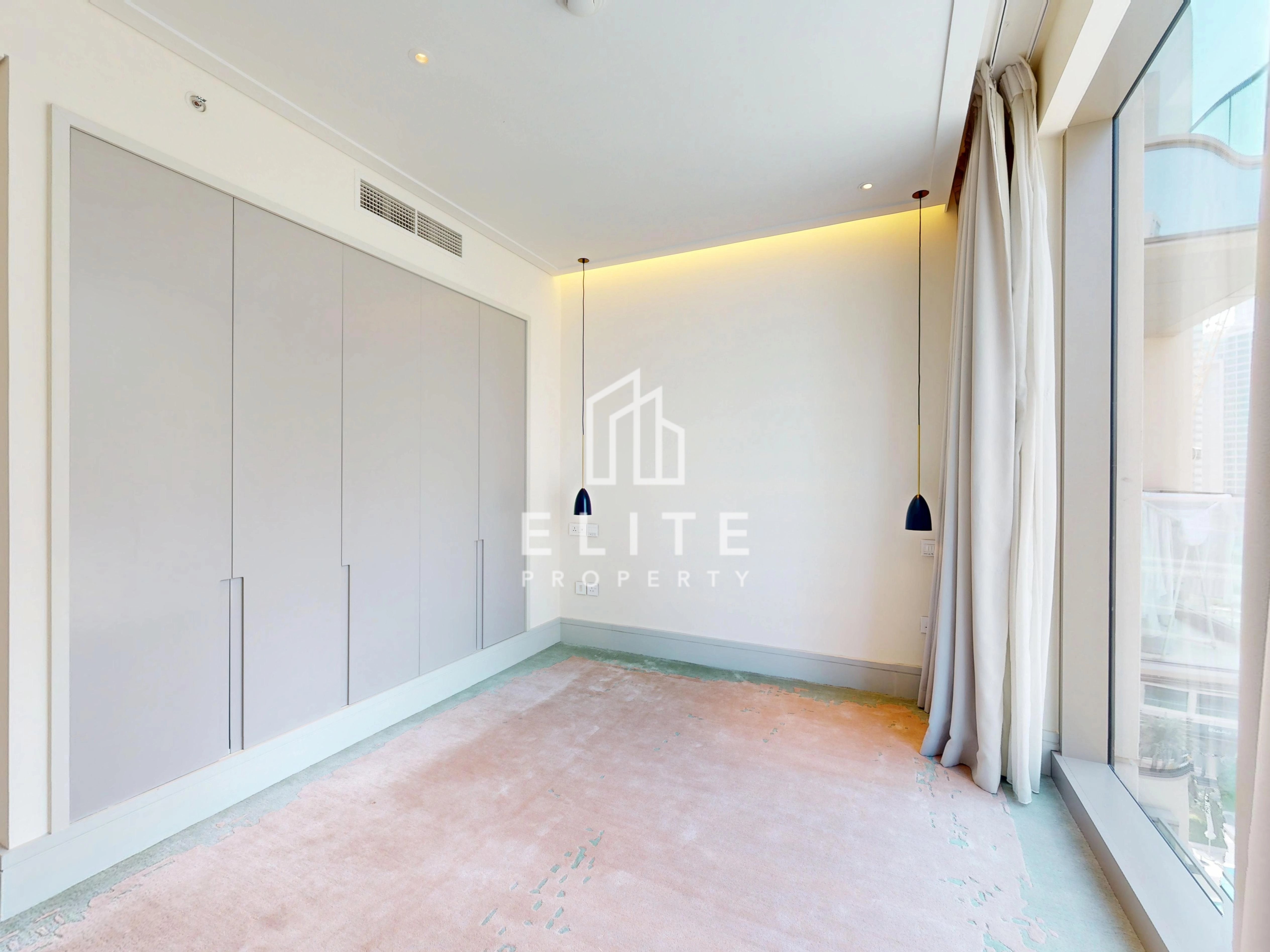 FAIRMONT RESIDENCES