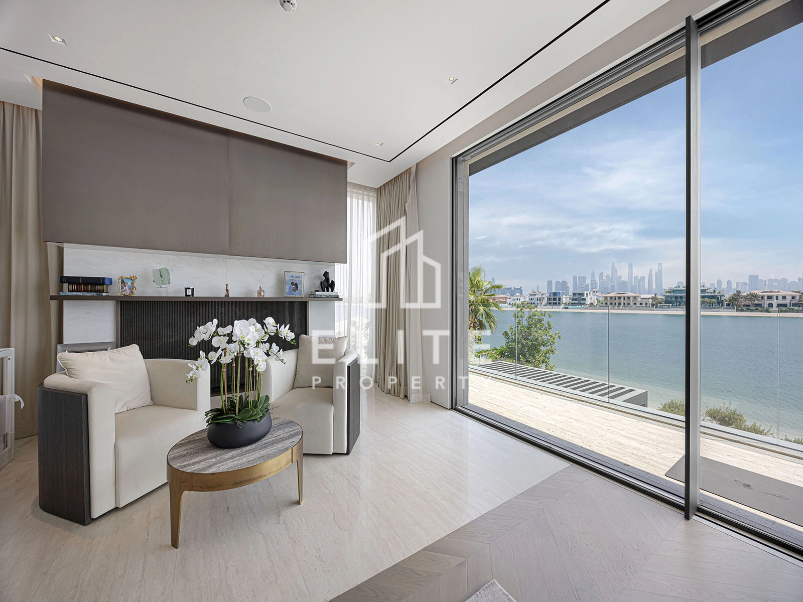 FAIRMONT RESIDENCES