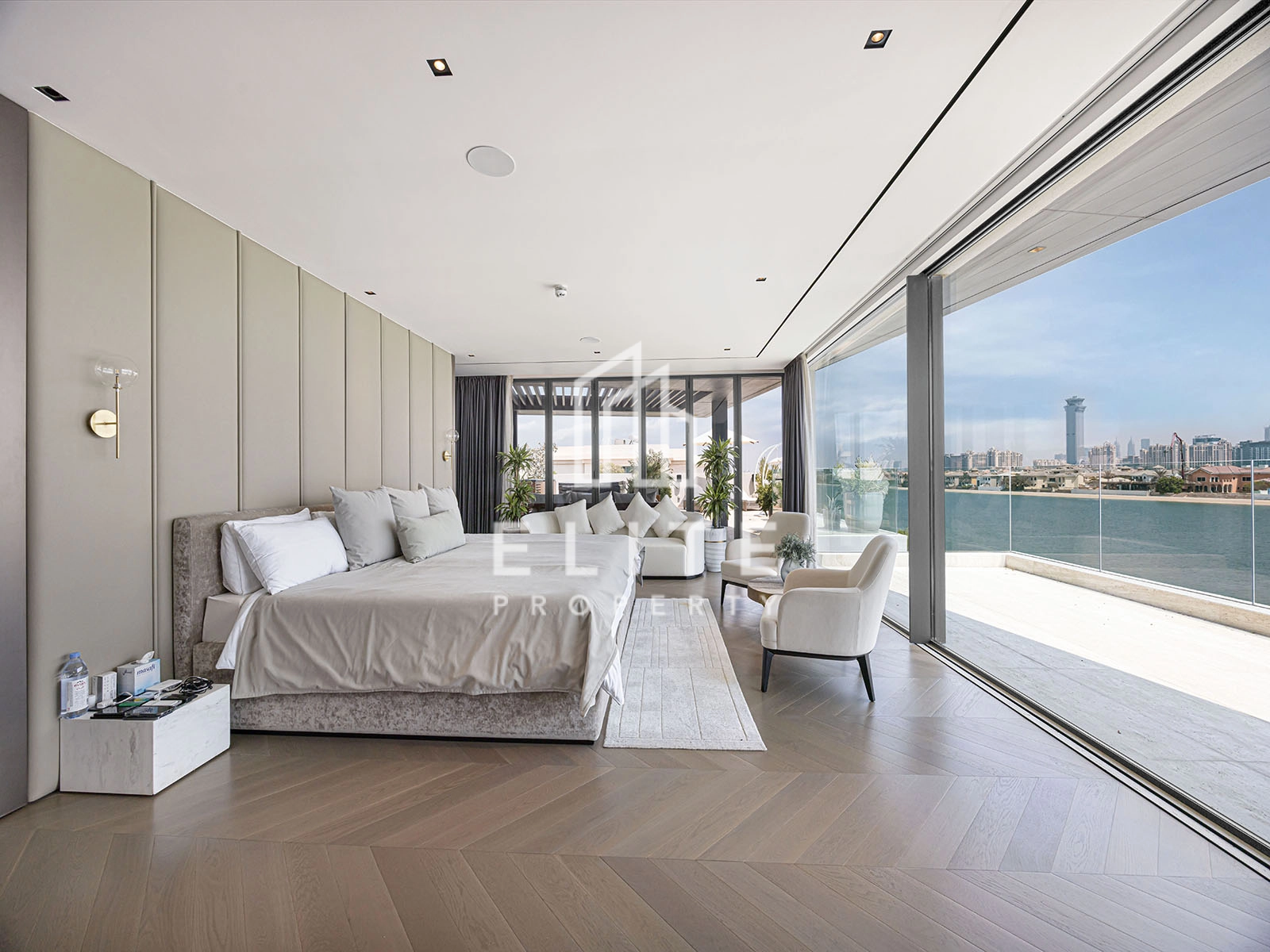 FAIRMONT RESIDENCES