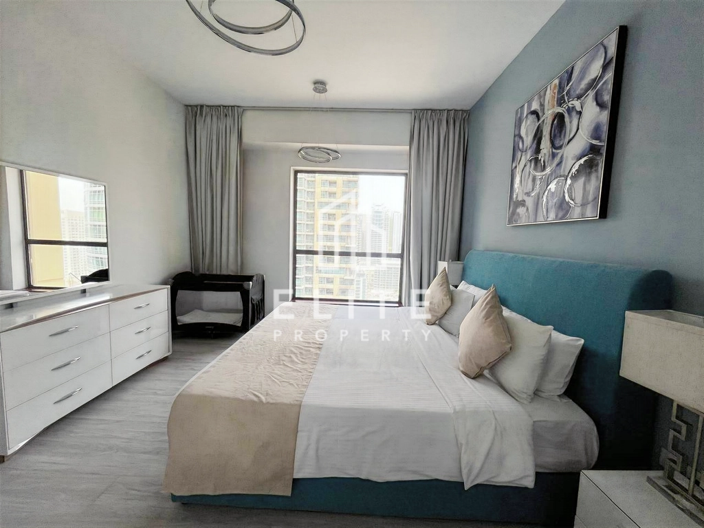 FAIRMONT RESIDENCES