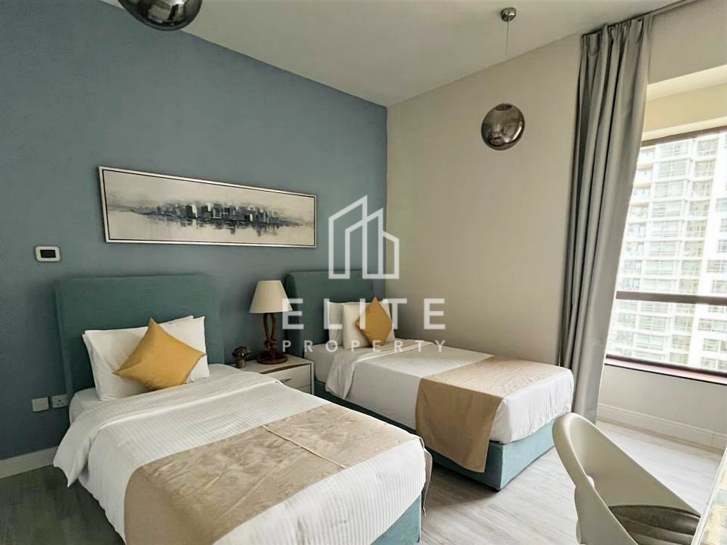 FAIRMONT RESIDENCES