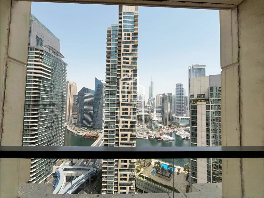 FAIRMONT RESIDENCES