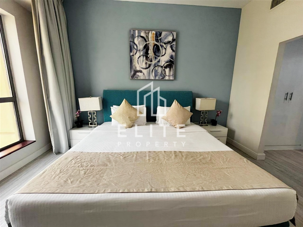 FAIRMONT RESIDENCES
