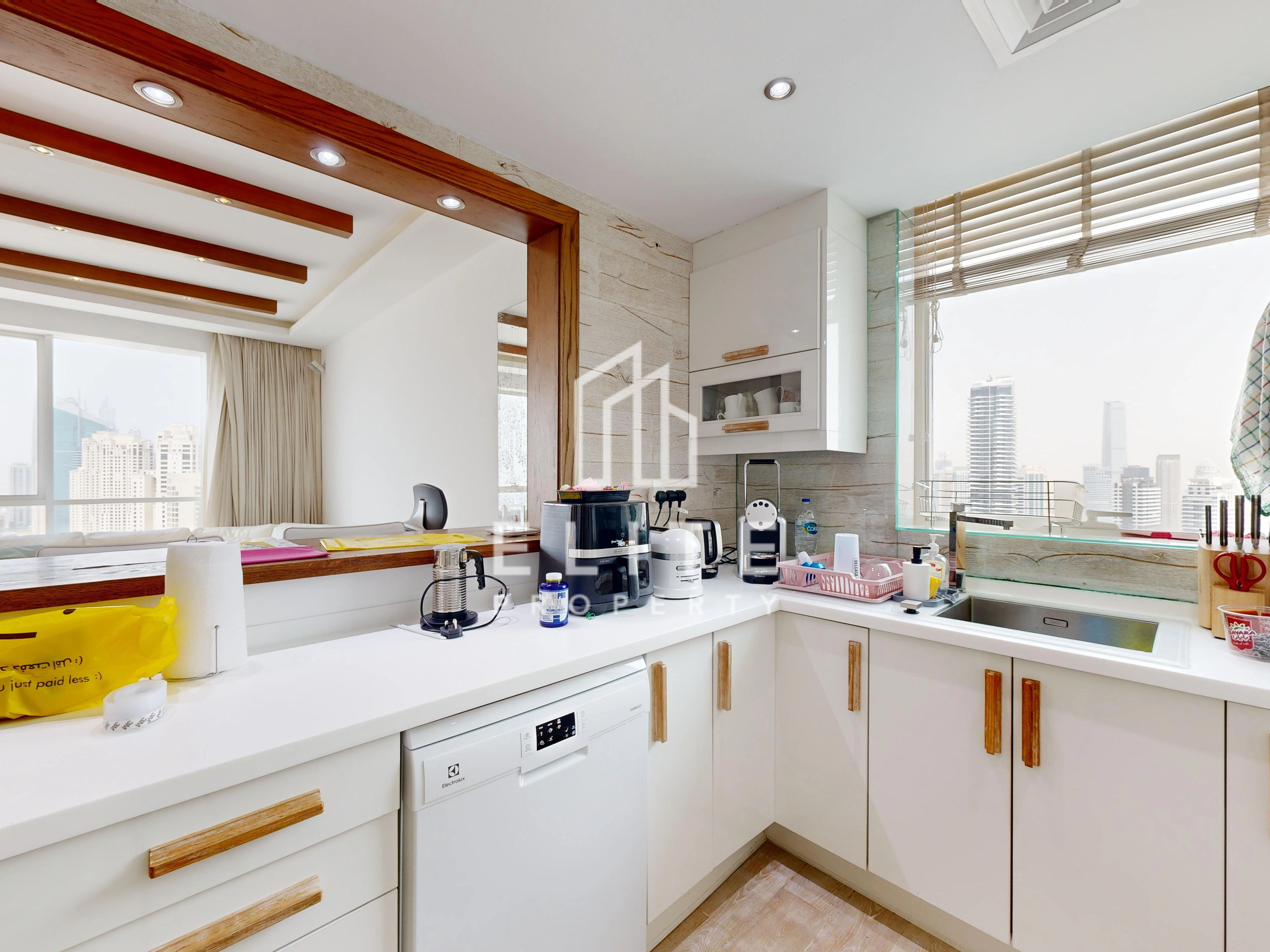 FAIRMONT RESIDENCES