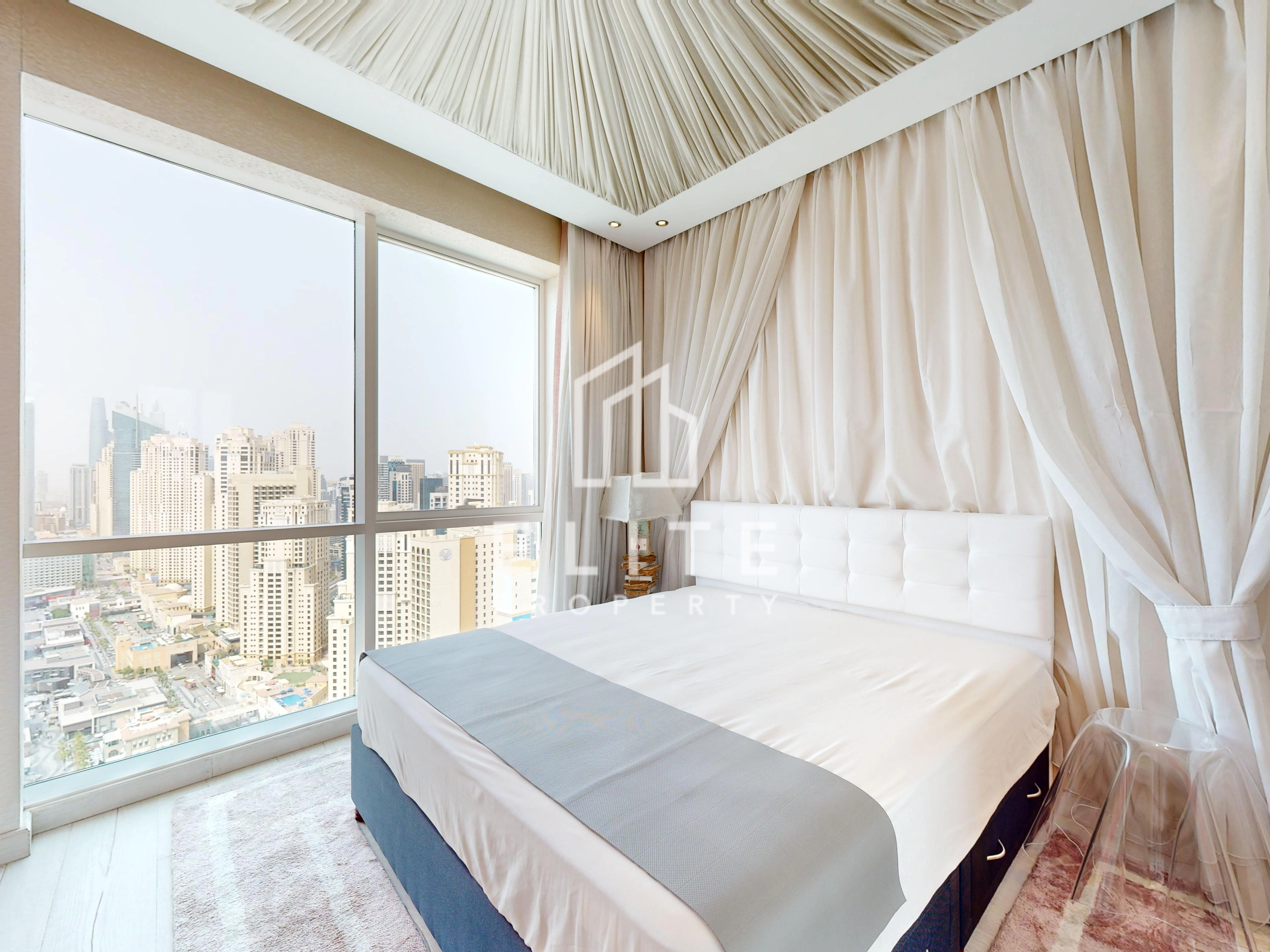 FAIRMONT RESIDENCES