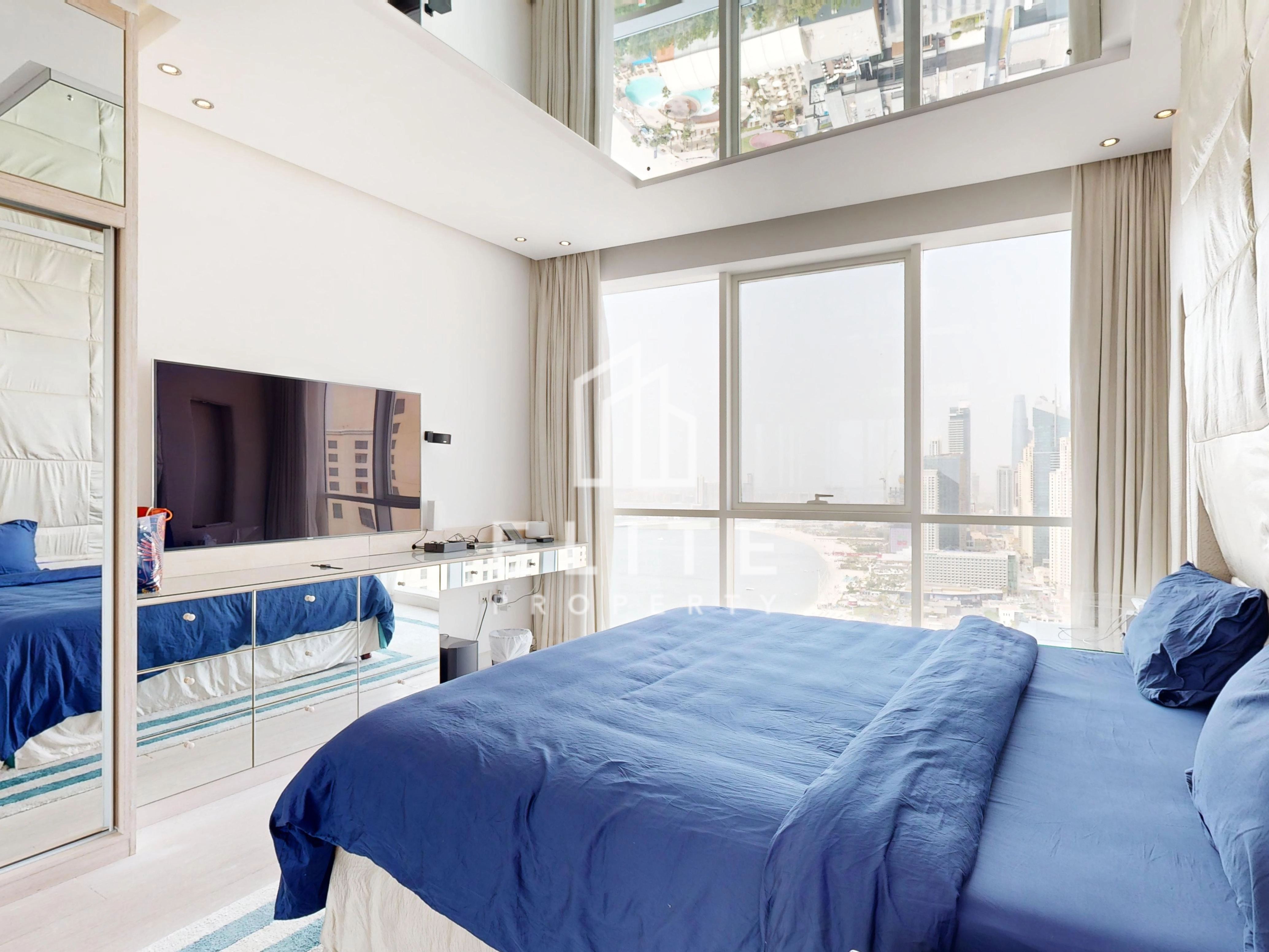 FAIRMONT RESIDENCES