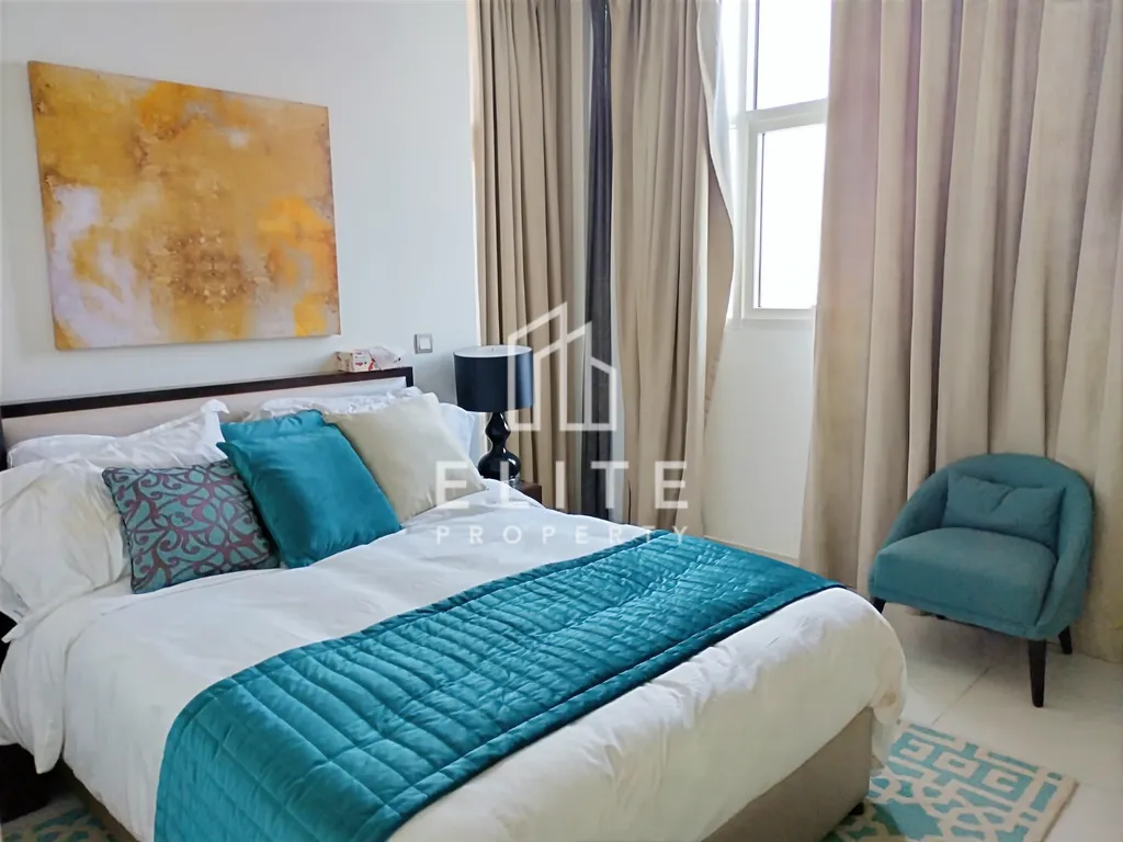 FAIRMONT RESIDENCES