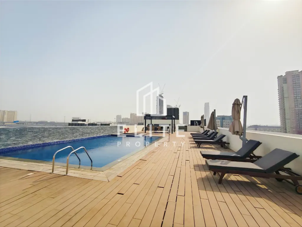 FAIRMONT RESIDENCES