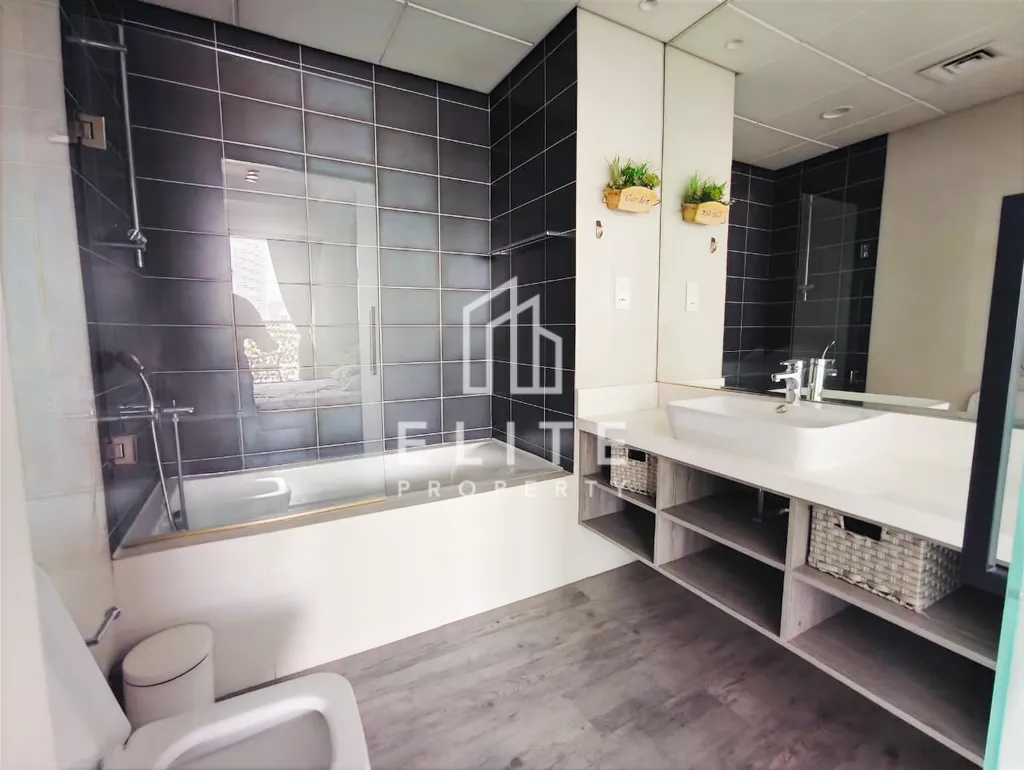 FAIRMONT RESIDENCES